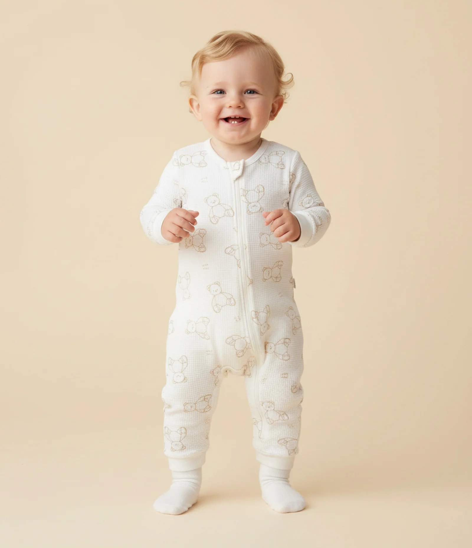 Macacão Infantil Canelado com Estampa de Ursinhos – Tam RN a 24 Meses Branco 1