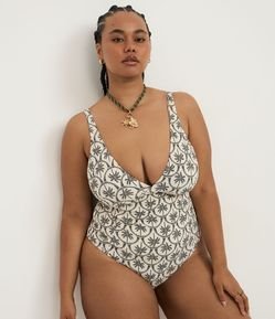 Maiô com Estampa de Coqueiros e Proteção UV 50+ Curve & Plus Size