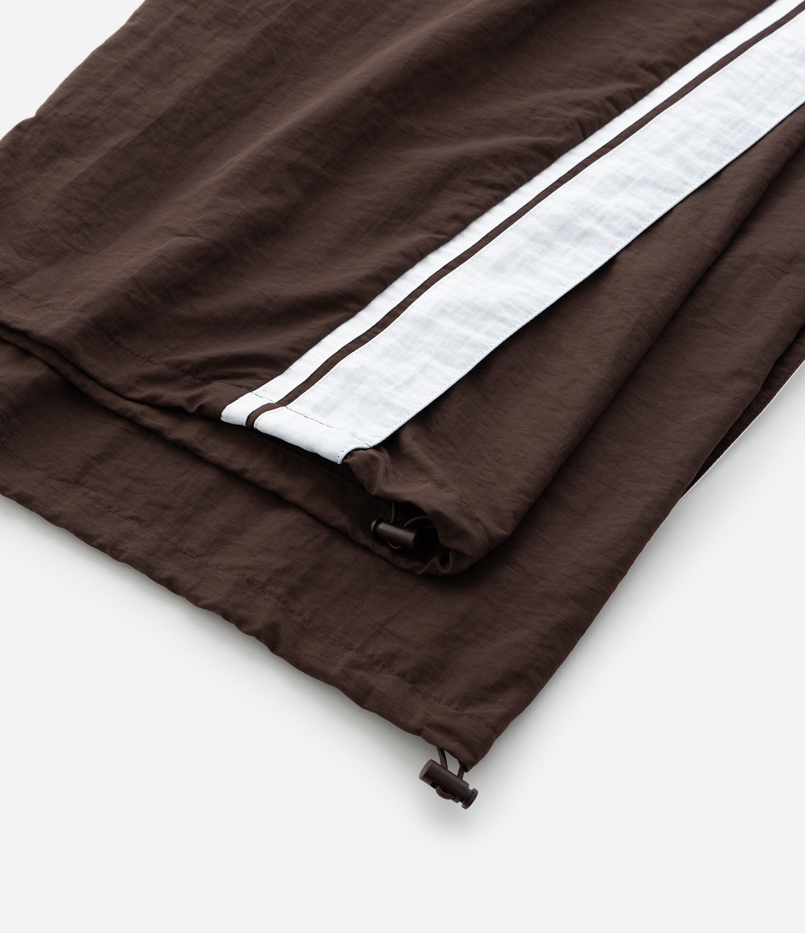 Calça em Poliamida Lisa com Listrar nas Laterais Marrom 6