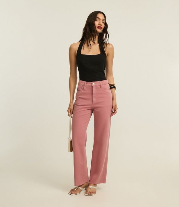 Calça Reta em Sarja com Barra Desfiada