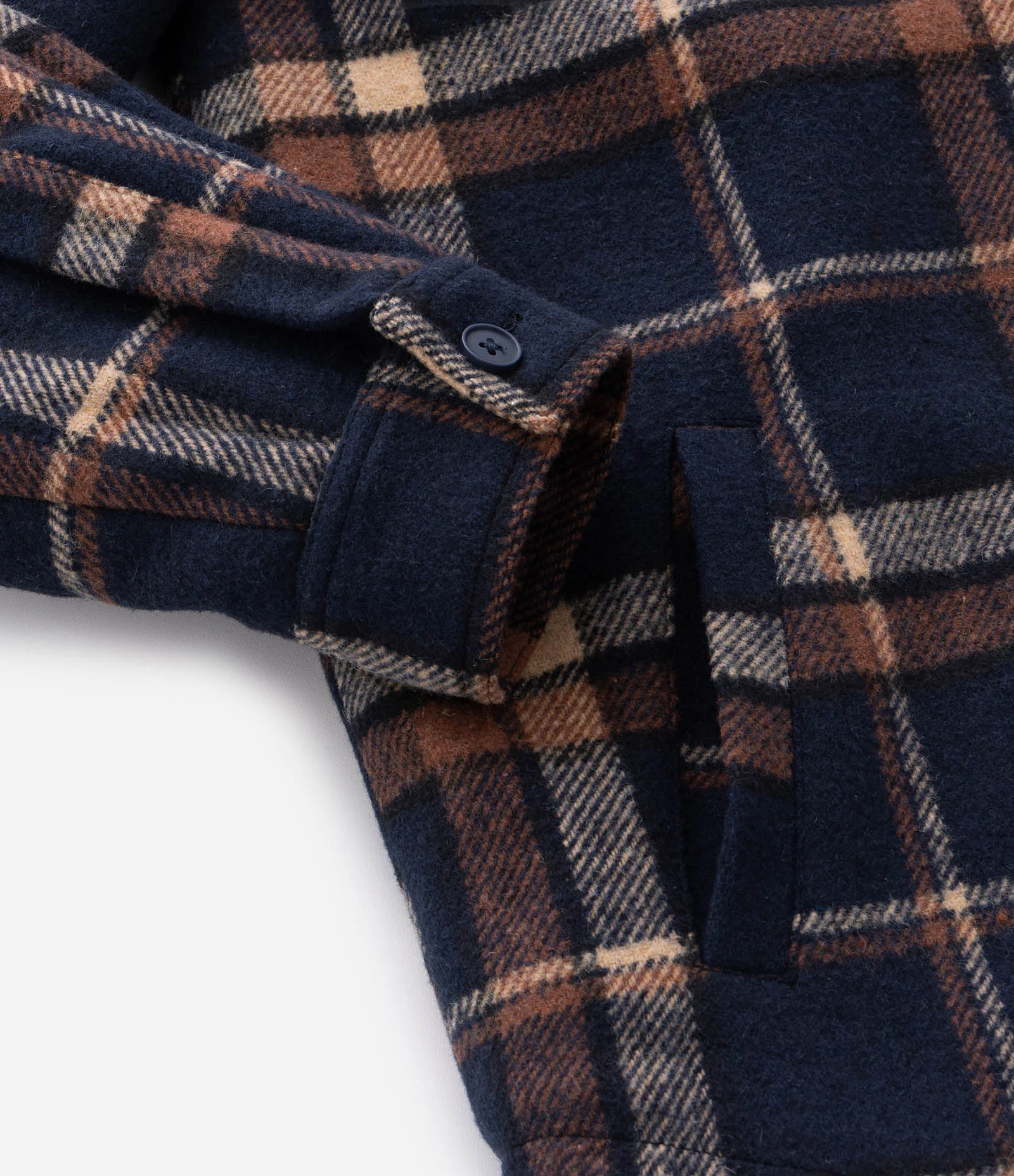 Jaqueta Trucker em Flanela com Estampa Xadrez e Sherpa Azul 8