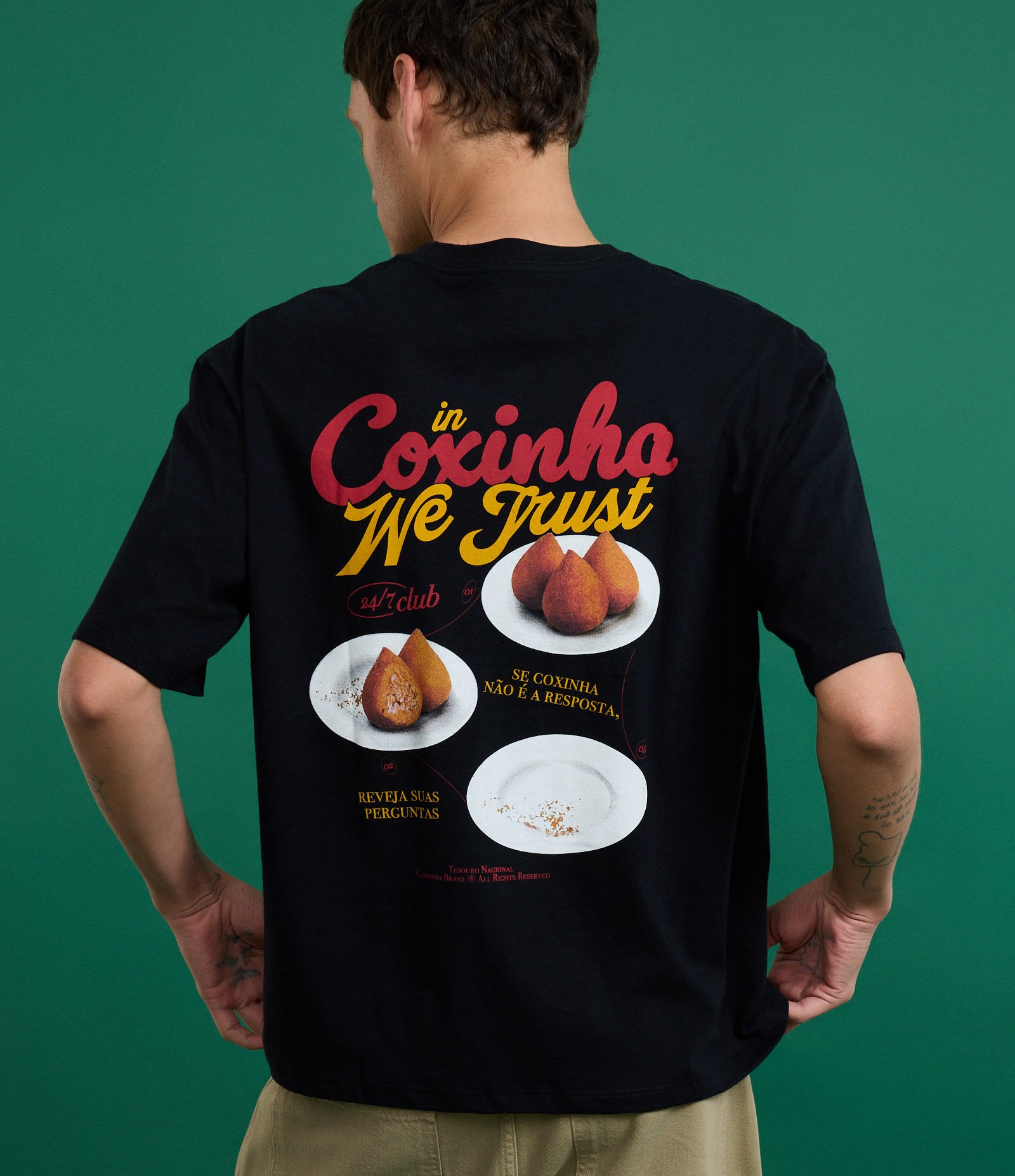 Camiseta Boxy em Algodão com Estampa Lettering Coxinha Preto 3