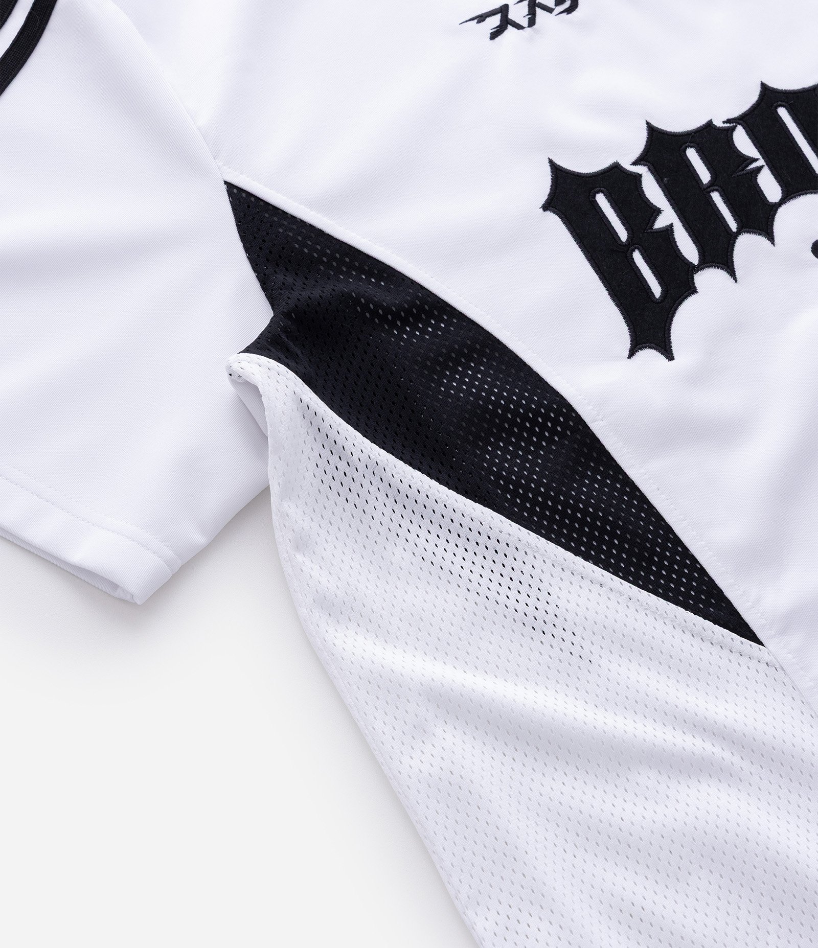 Camiseta Manga Curta em Tecido Sintético e Lettering Broken Culture Branco 4