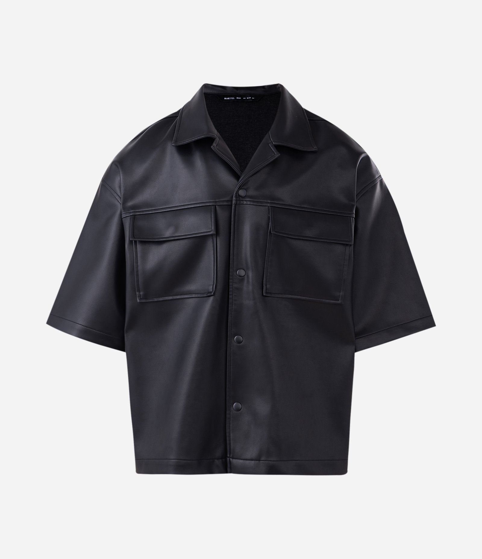 Camisa Manga Curta em PU com Bolsos Frontais Preto 4