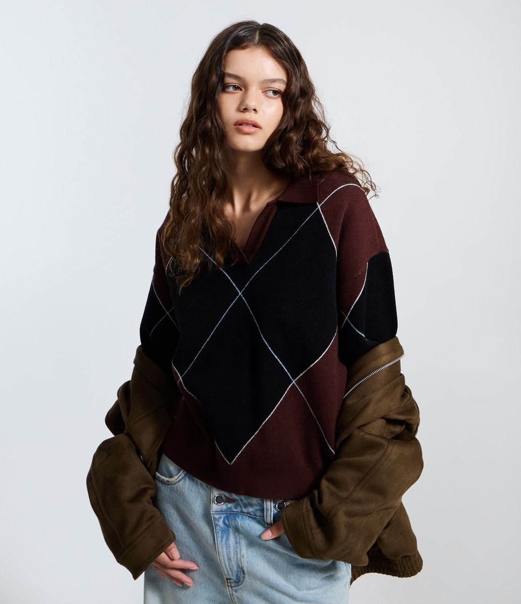 Blusão em Tricô Xadrez Argyle com Gola Polo Bordo