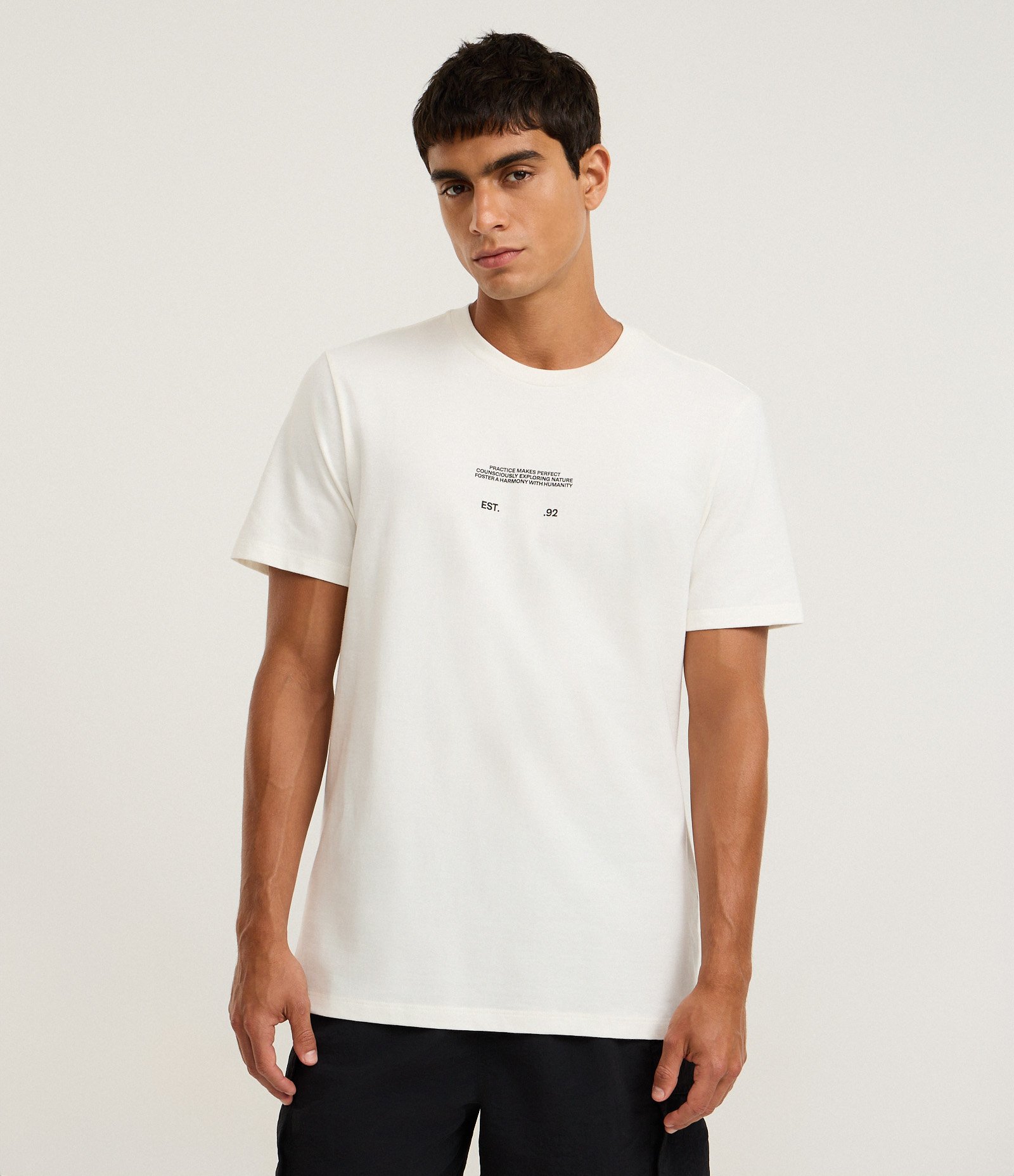 Camiseta Comfort em Algodão com Estampa de Pedras e Lettering Feel Balanced Branco 1