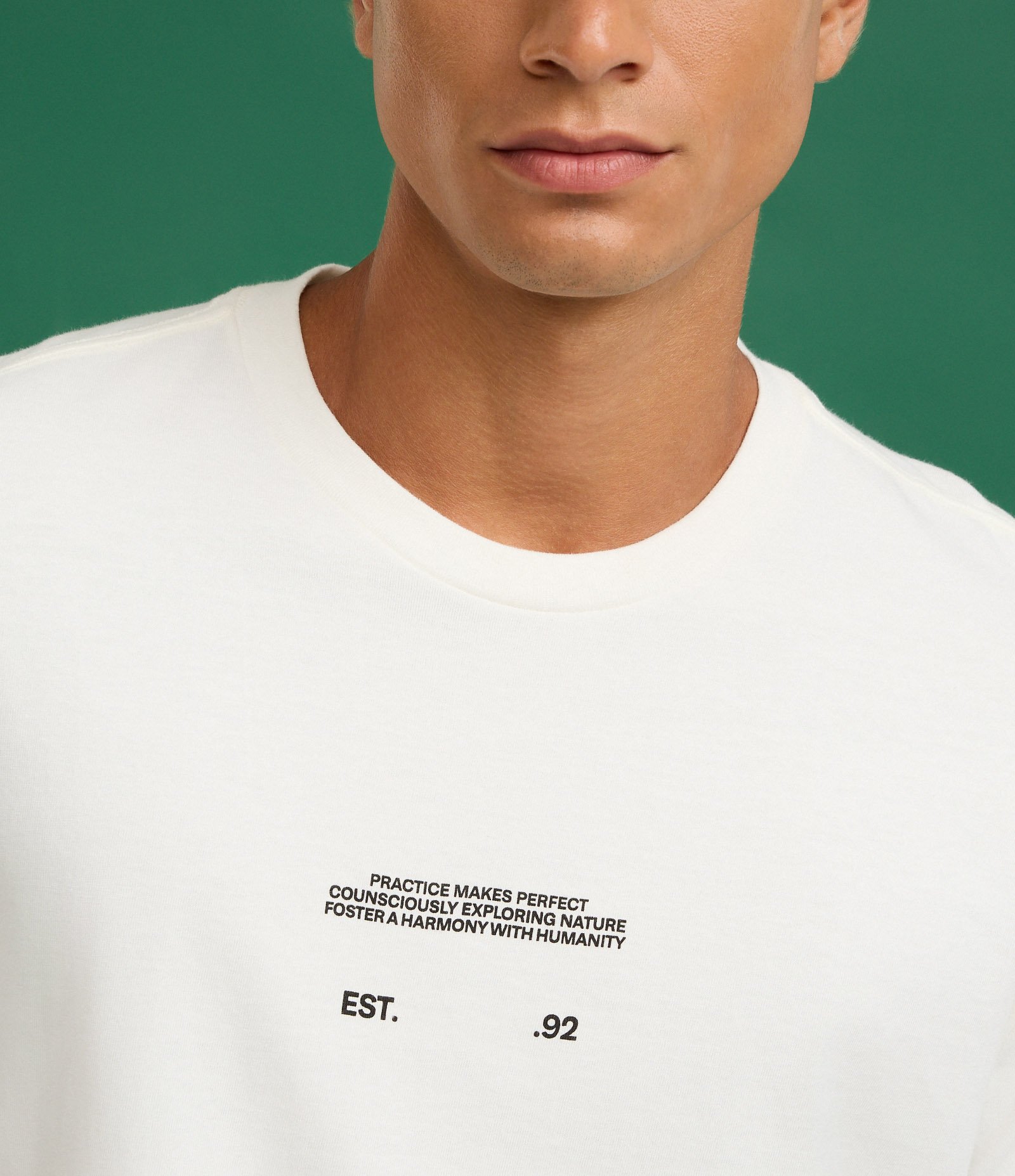Camiseta Comfort em Algodão com Estampa de Pedras e Lettering Feel Balanced Branco 4