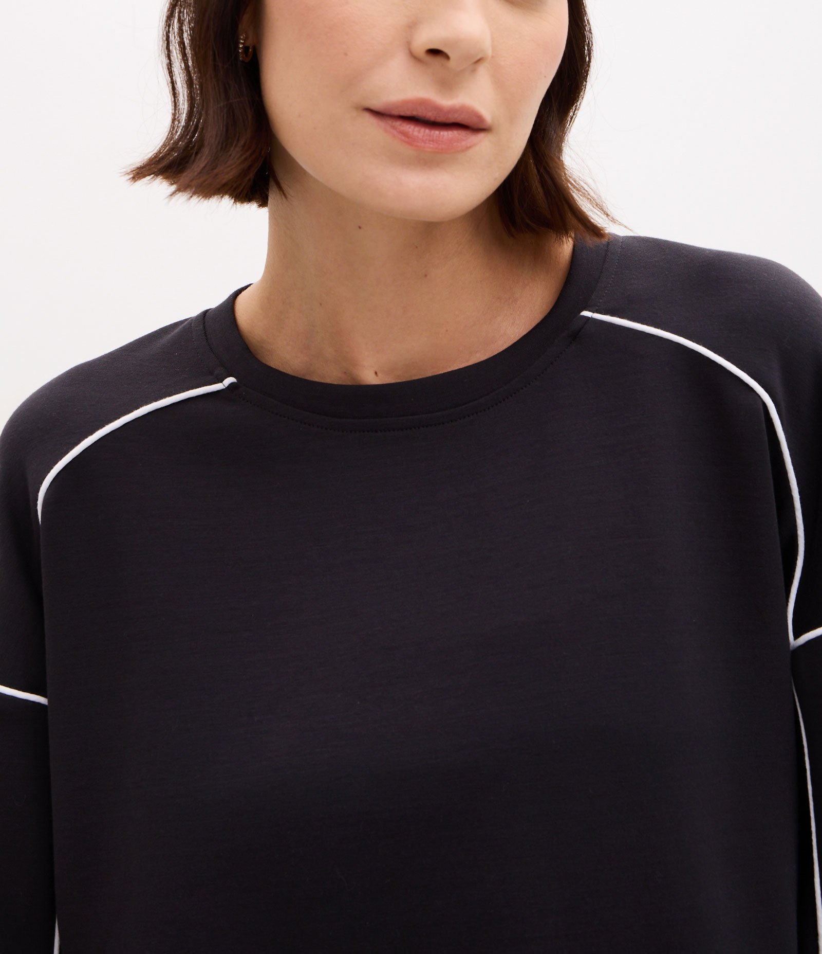 Blusão Esportivo Oversized em Modal com Friso Contrastante Cinza Escuro 4