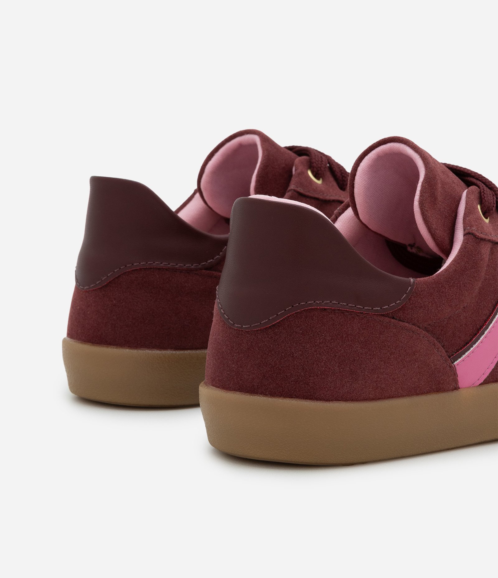 Tênis Chuteira com Efeito Camurça Vinho 5