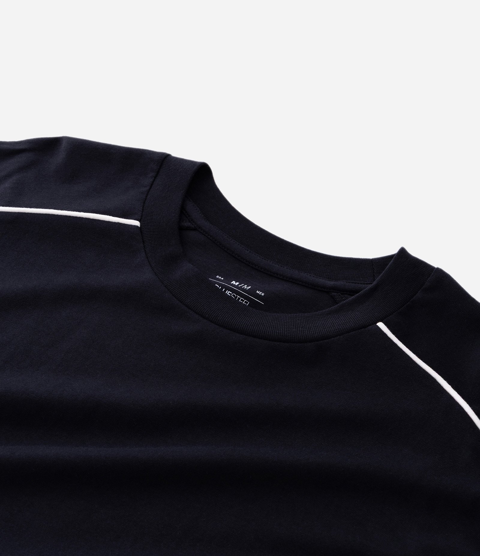 Camiseta Manga Curta em Algodão com Listra Contrastante no Ombro Preto 7
