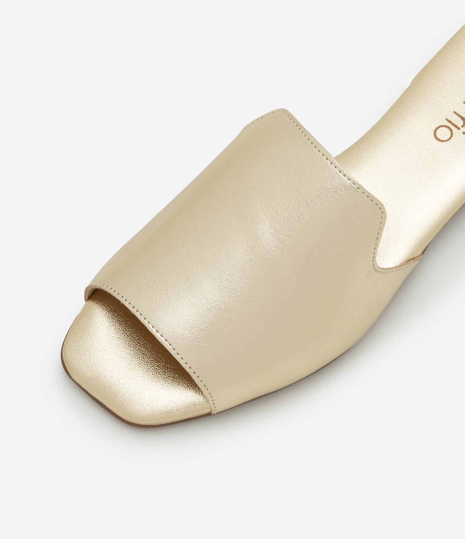 Sandália Rasteira Tira Única Larga Beira Rio Dourado 3