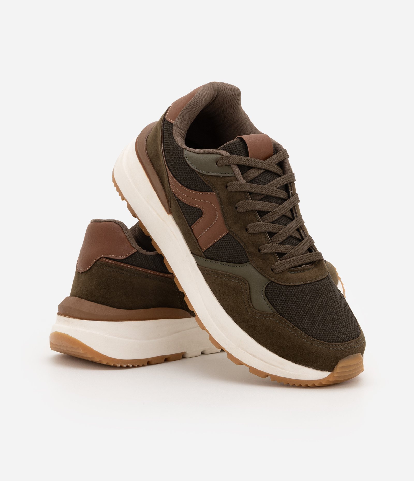 Tênis Jogging em PU com Recortes Contrastantes Verde 6