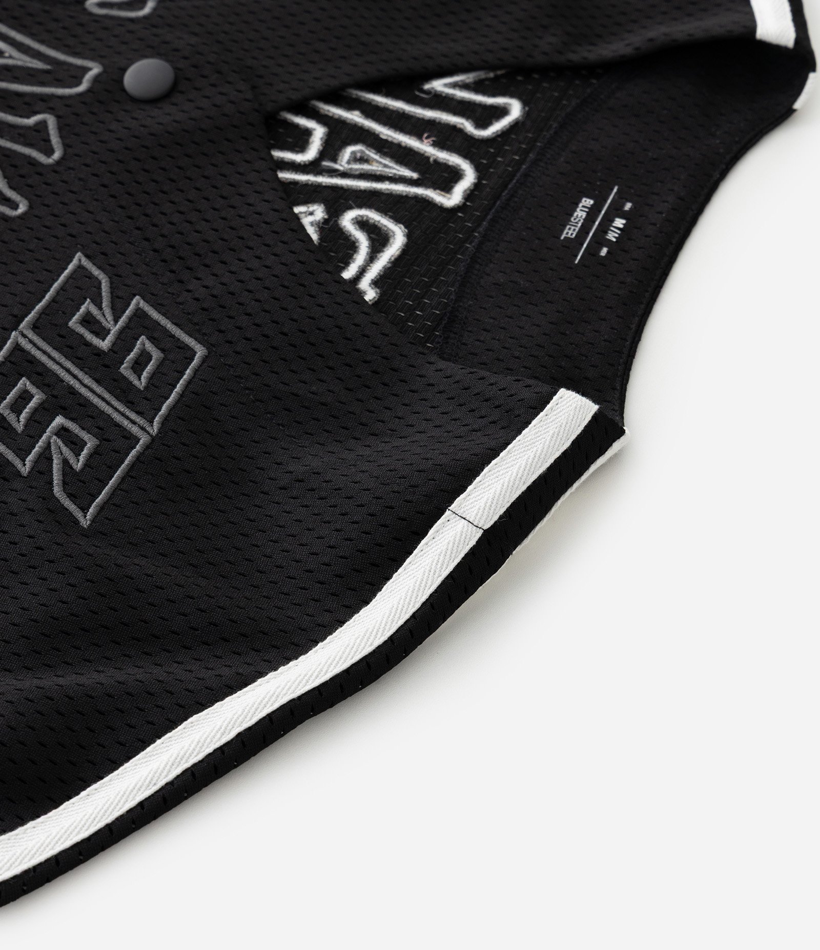 Camisa Esportiva em Textura Mesh com Bordado Breaker Preto 10