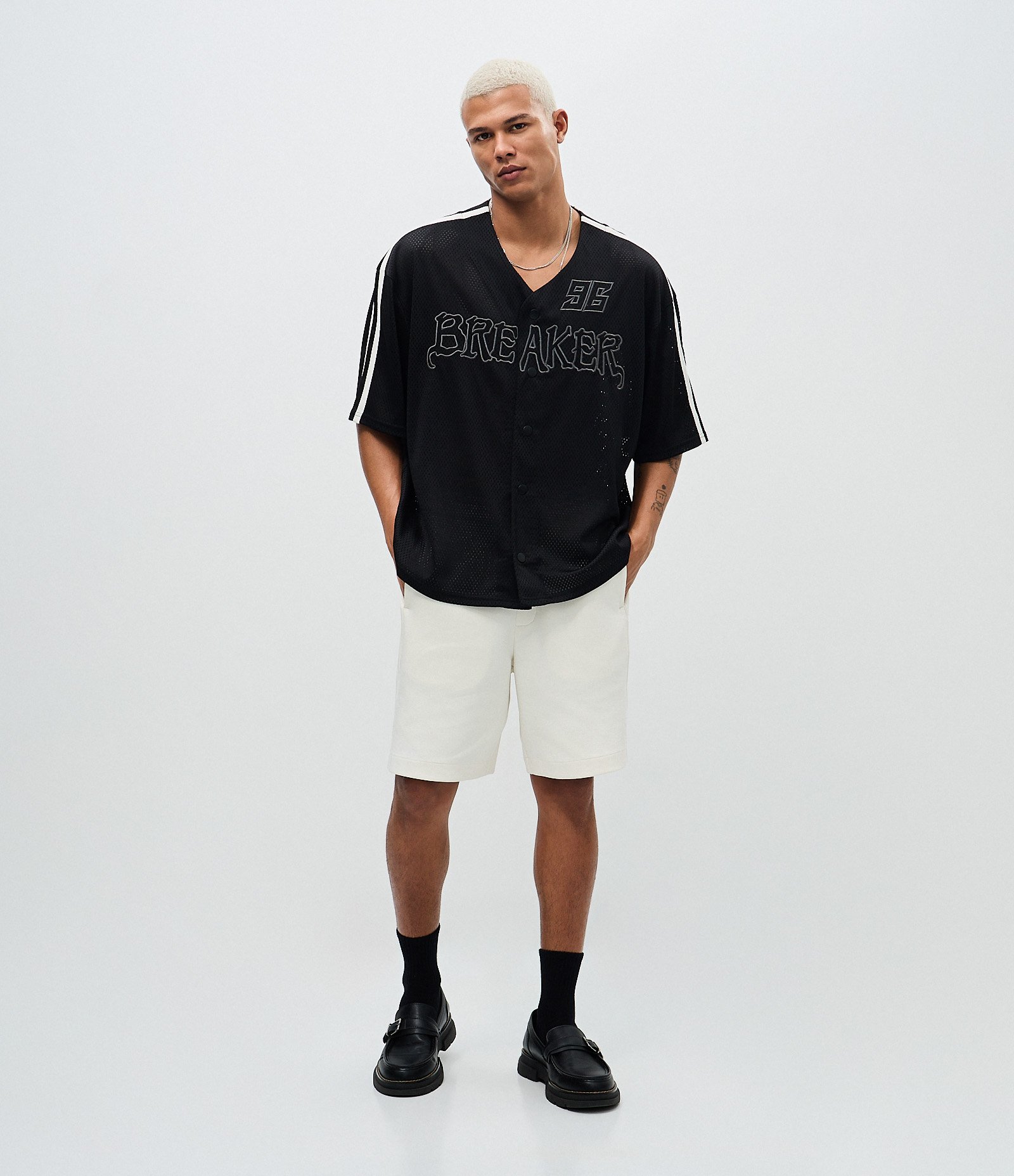 Camisa Esportiva em Textura Mesh com Bordado Breaker Preto 2