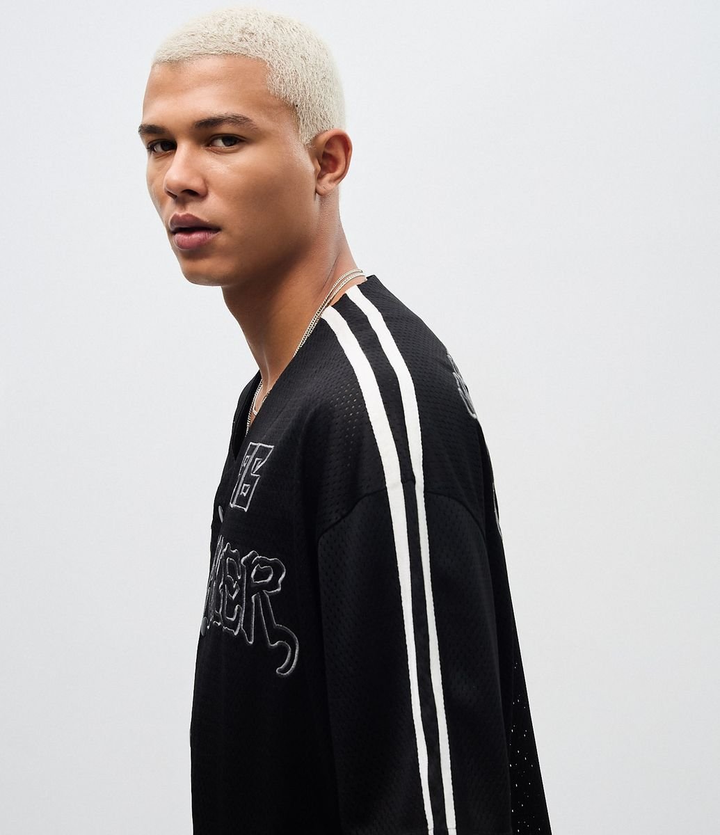 Camisa Esportiva em Textura Mesh com Bordado Breaker Preto
