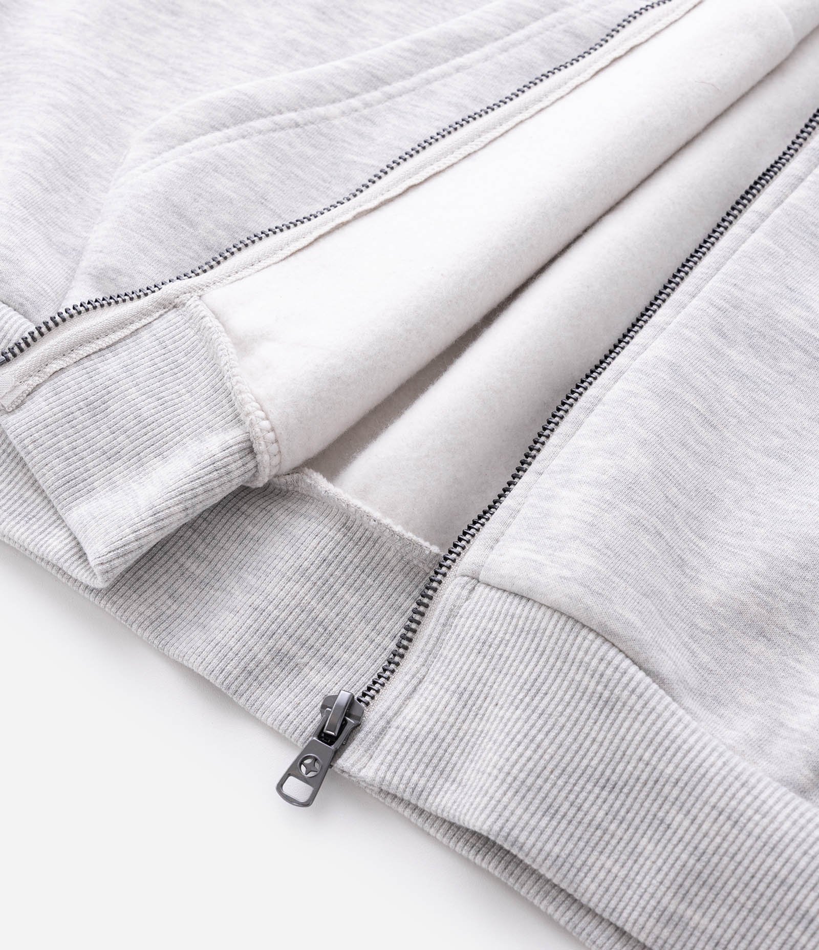 Blusão Fechado em Moletom com Felpa e Painéis nas Mangas Cinza 6