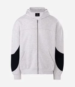 Blusão Fechado em Moletom com Felpa e Painéis nas Mangas