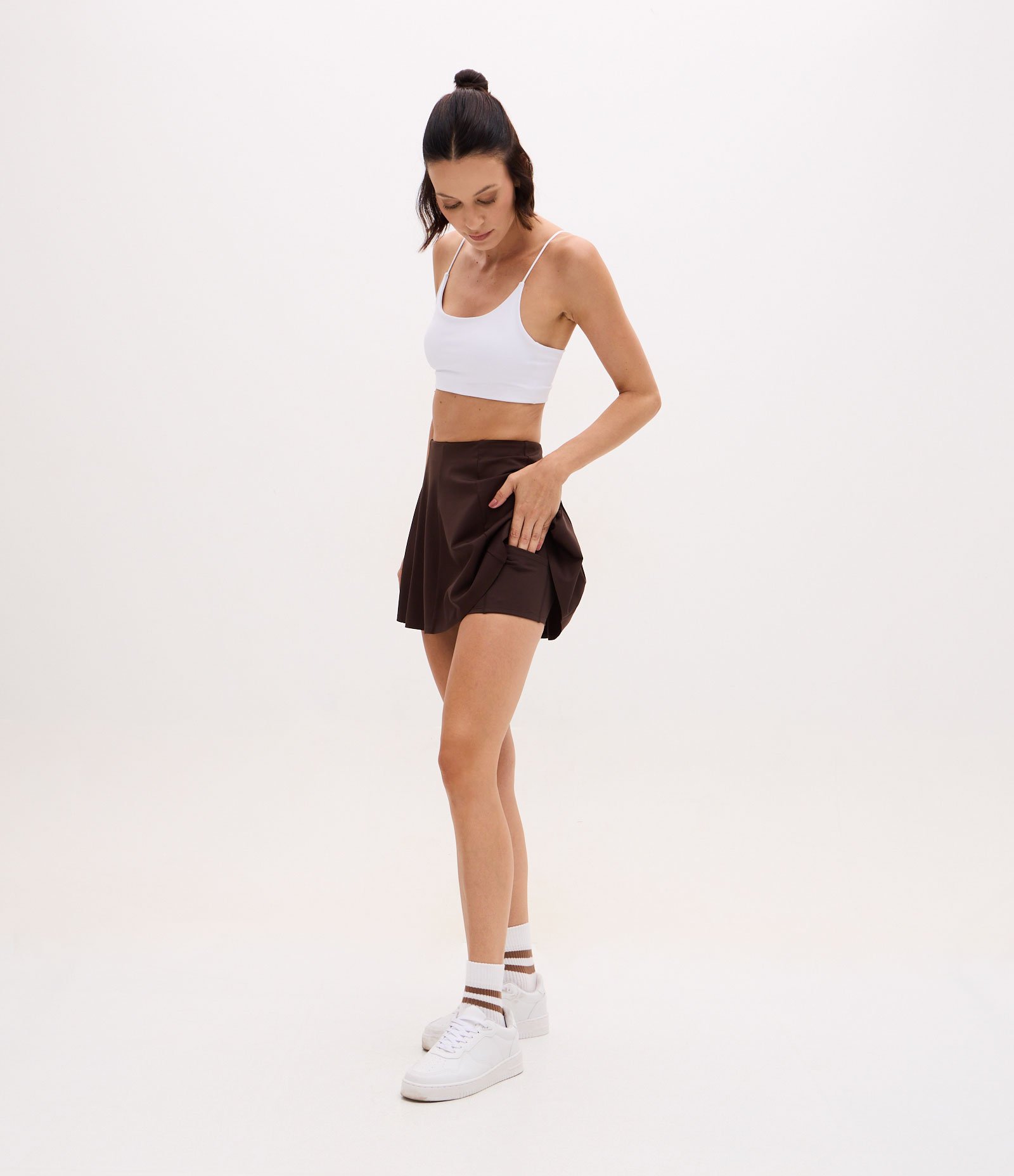 Short Saia Esportivo Curto em Microfibra Marrom 3