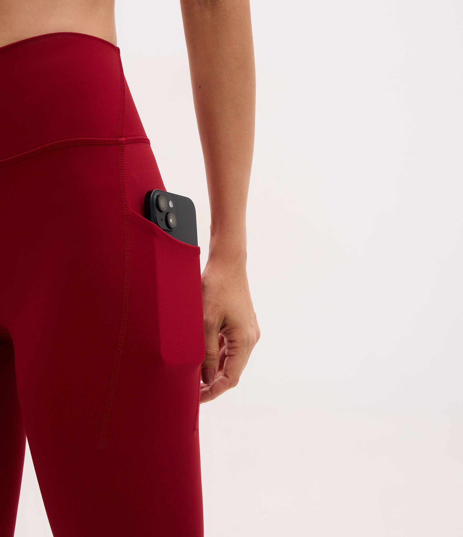 Calca Legging Esportiva em Microfibra com Bolsos Vermelho 3