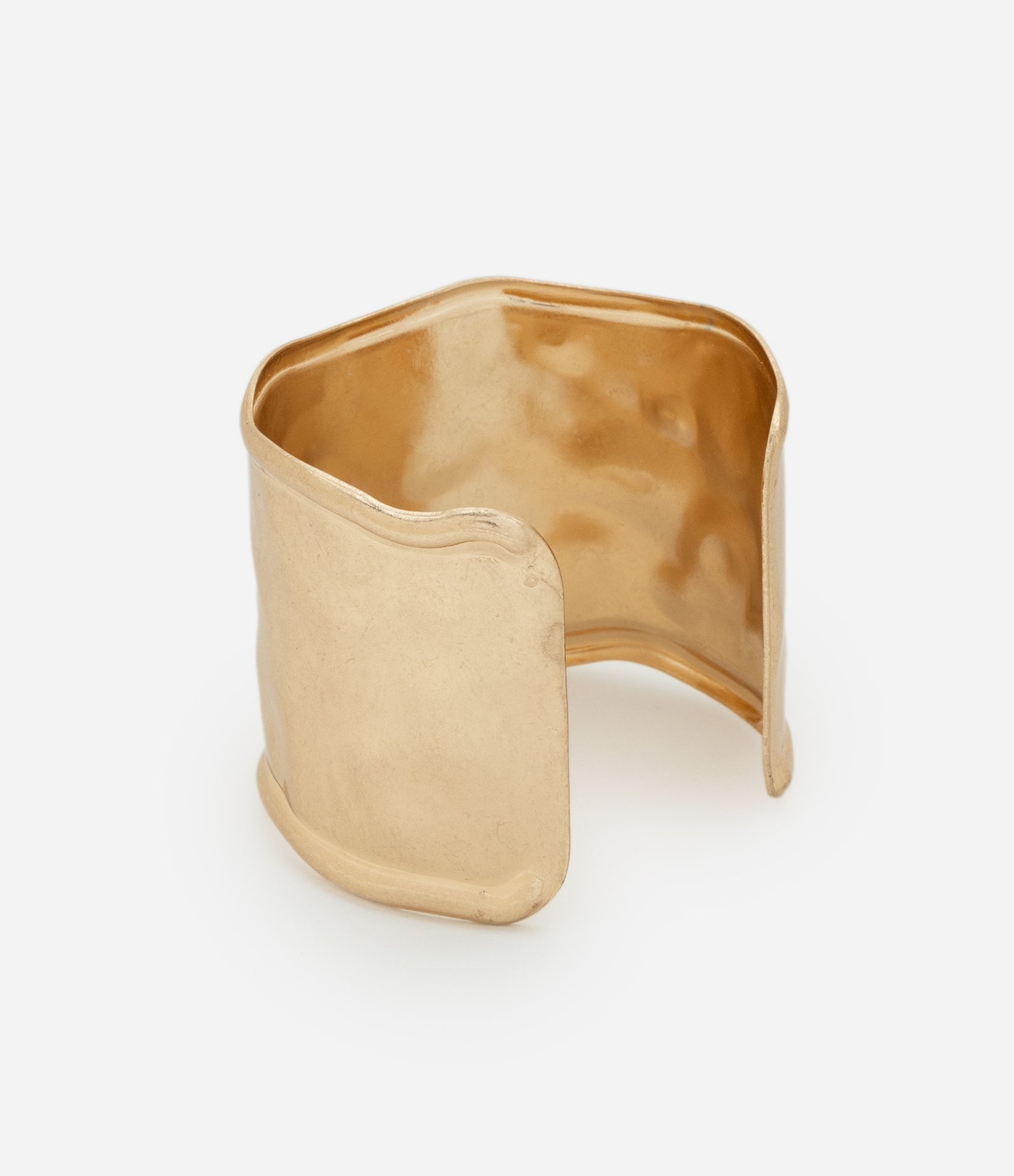 Bracelete com Efeito Martelado Dourado 2