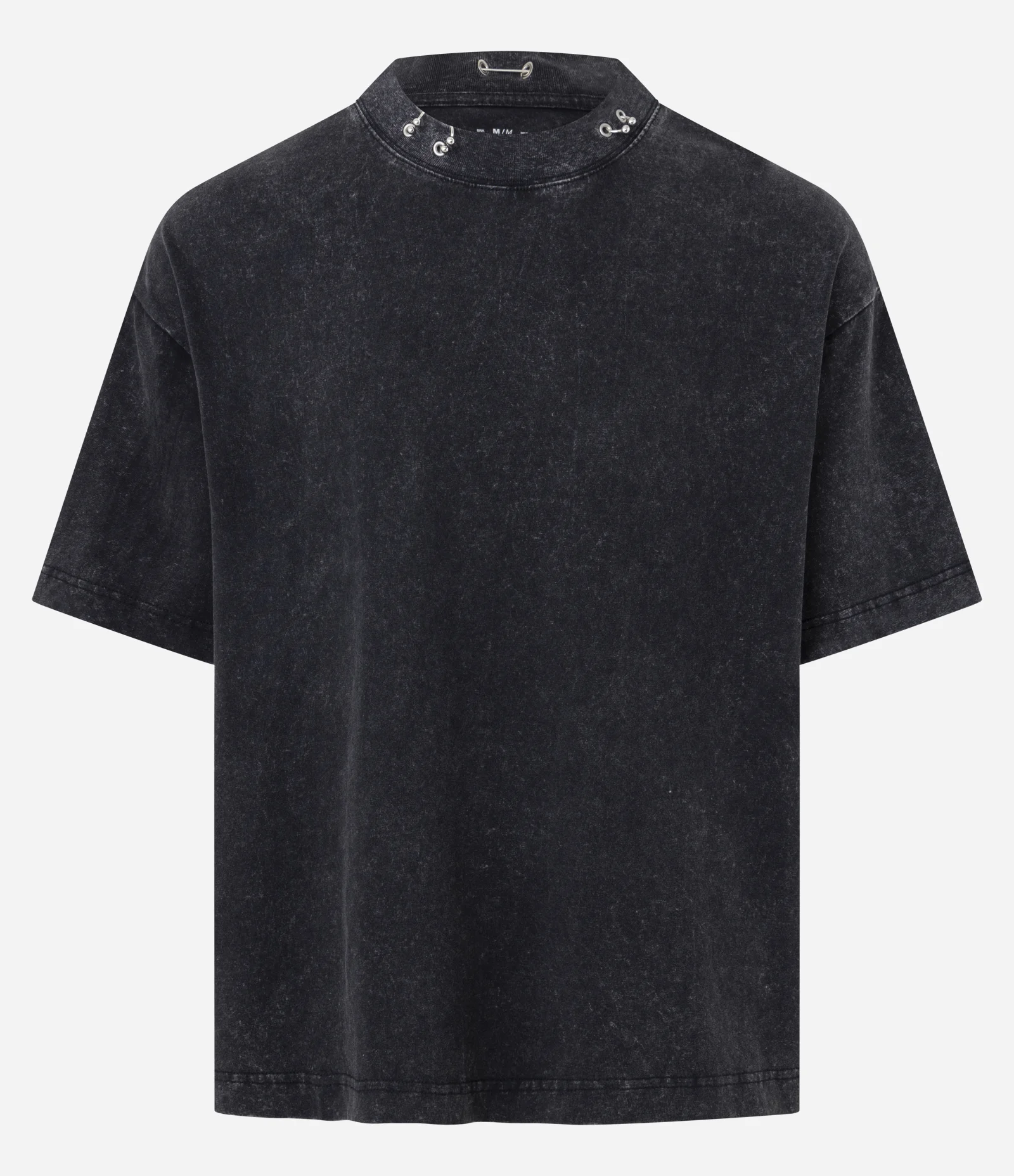 Camiseta em Algodão com Estampa Lettering Piercing e Gola Alta Preto 1