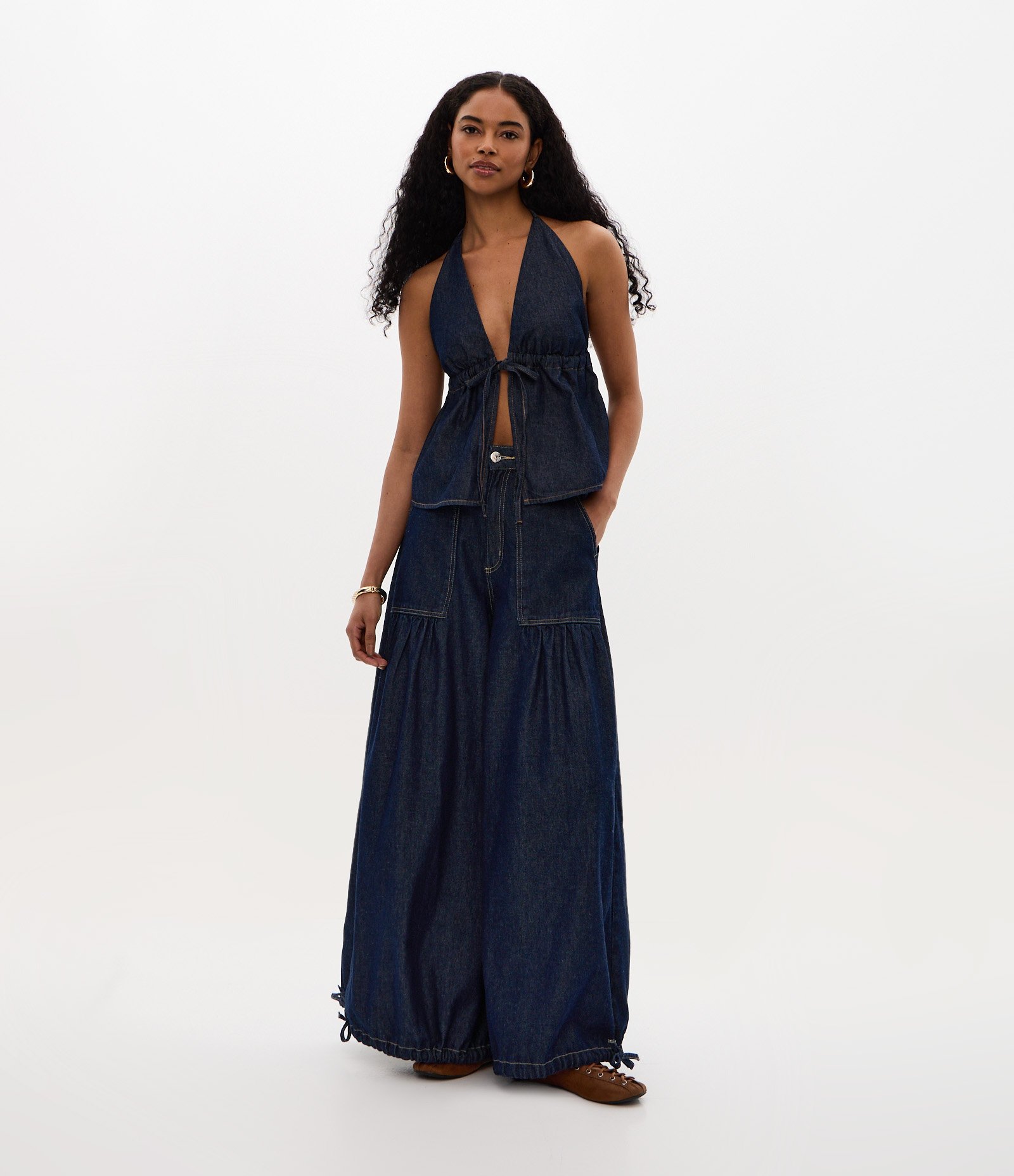 Blusa Frente Única em Jeans com Laço Frontal Azul 1