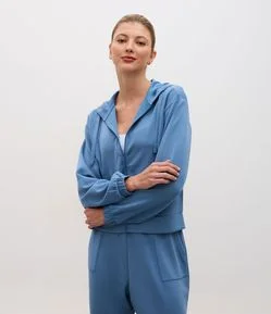 Jaqueta Esportiva Regular em Modal com Capuz