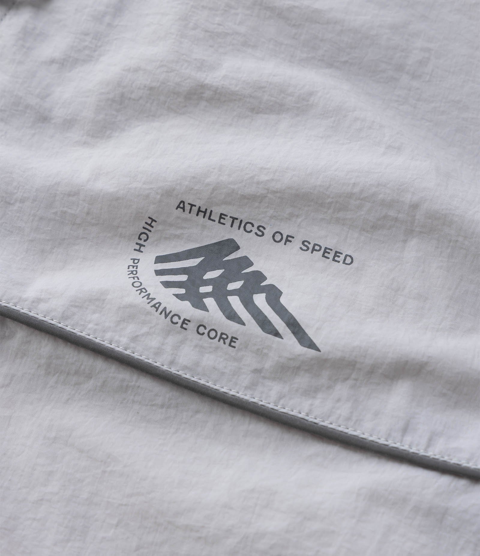 Jaqueta Esportiva com Capuz e Estampa Lettering Cinza 4