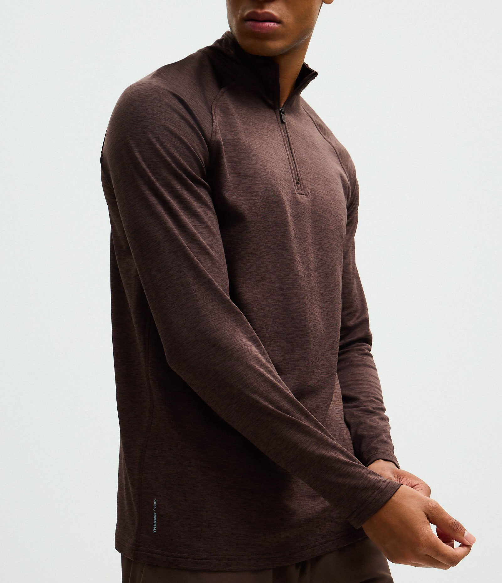 Camiseta Térmica Esportiva com Zíper na Gola e Recortes Marrom 3