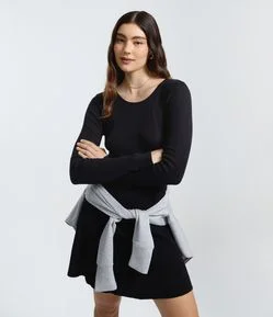 Vestido Skater Manga Longa em Tricô Canelado