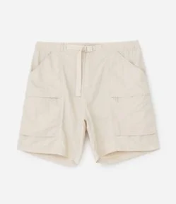 Bermuda Cargo em Tecido Tecnológico Lisa com Cós Elástico e Cinto