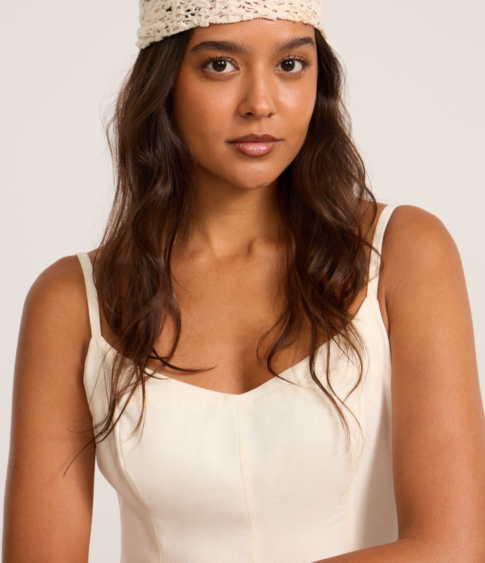 Macacão Pantalona em Viscolinho com Busto Corsetado Off White 3