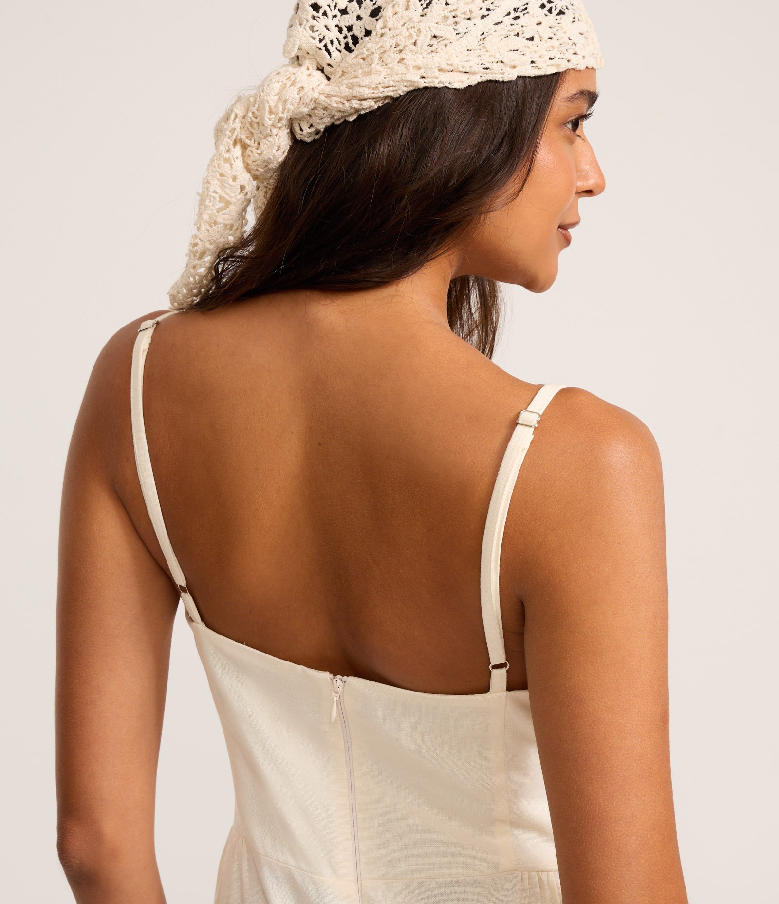 Macacão Pantalona em Viscolinho com Busto Corsetado Off White 4