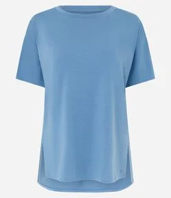 Camiseta Regular em Microfibra Ampla com Fendas Laterais