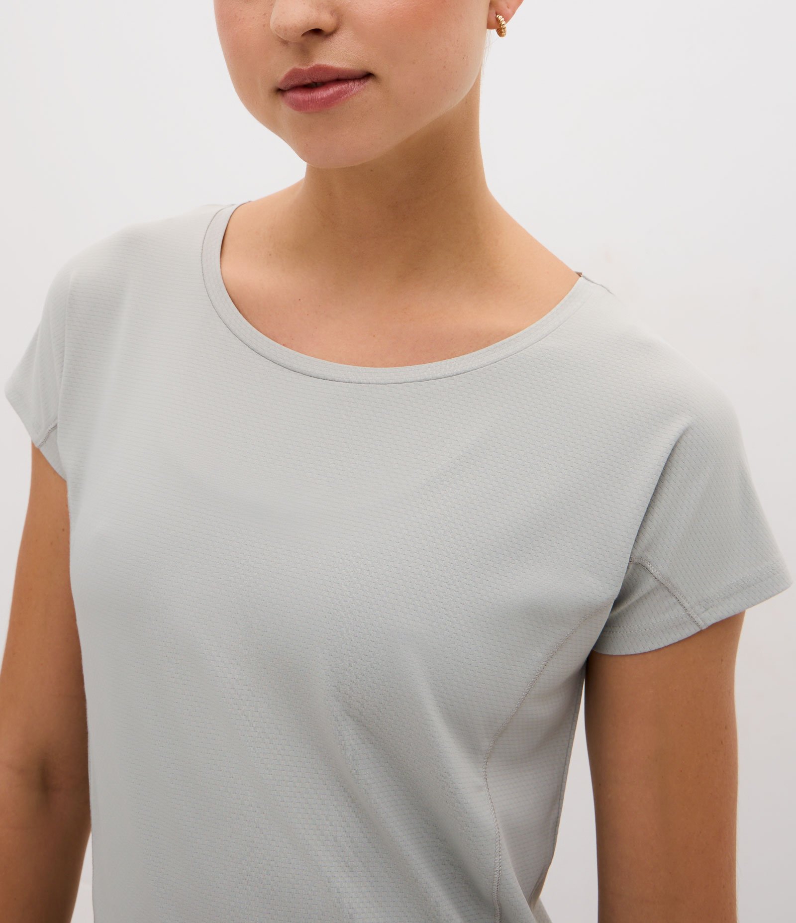 Camiseta Esportiva em Microfibra Texturizada Branco 3