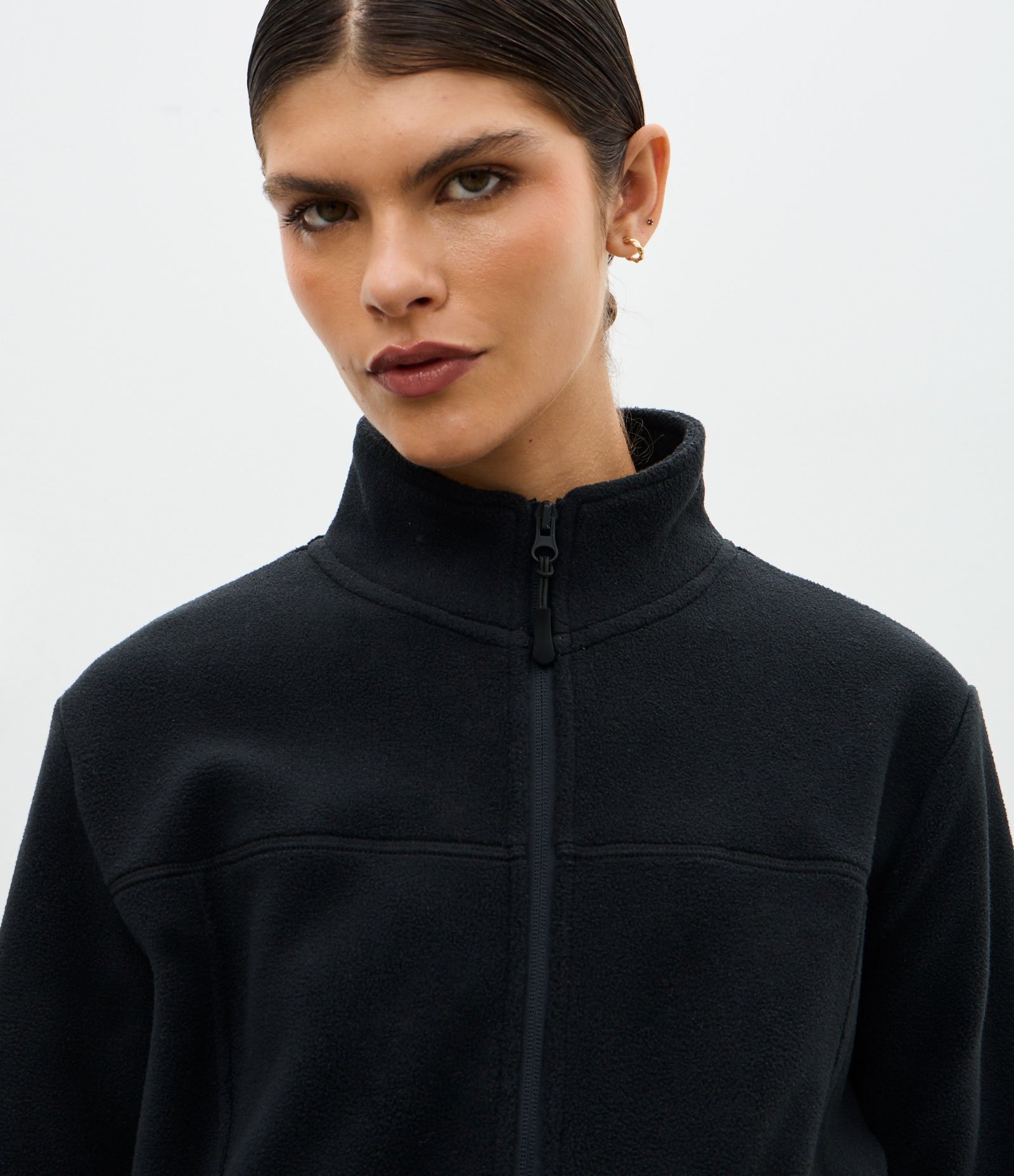 Jaqueta Pesada Esportiva em Fleece com Gola Alta Preto 3