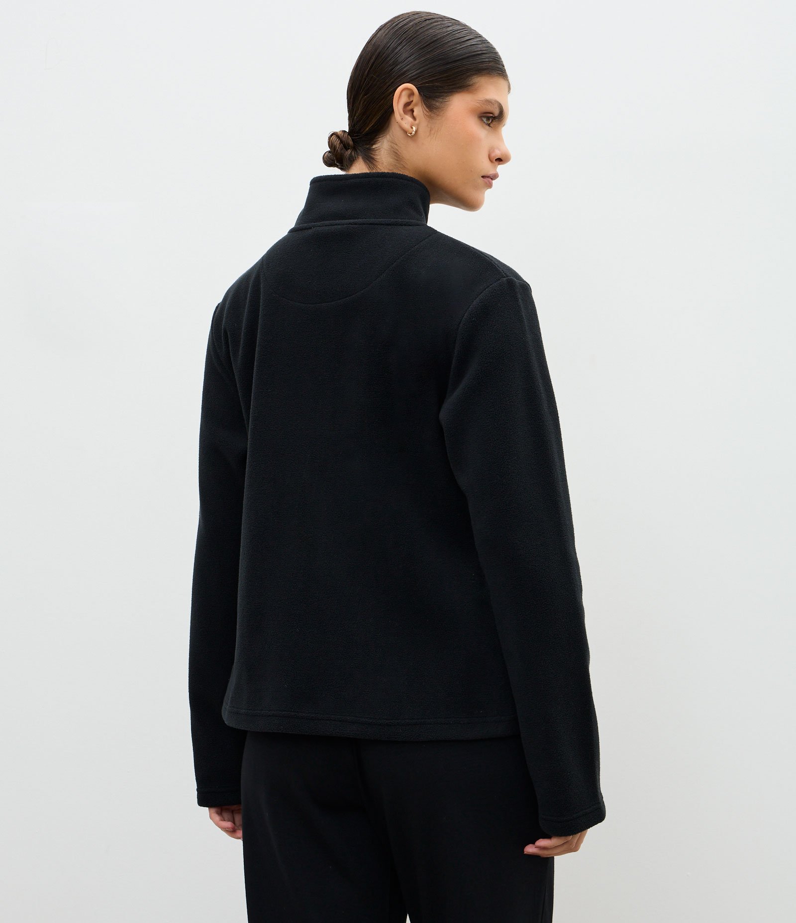 Jaqueta Pesada Esportiva em Fleece com Gola Alta Preto 4