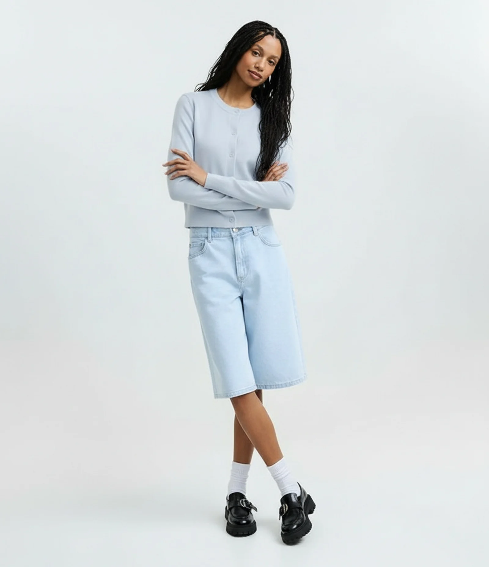 Cardigan Básico em Tricô com Botões e Gola Redonda Azul Claro 1