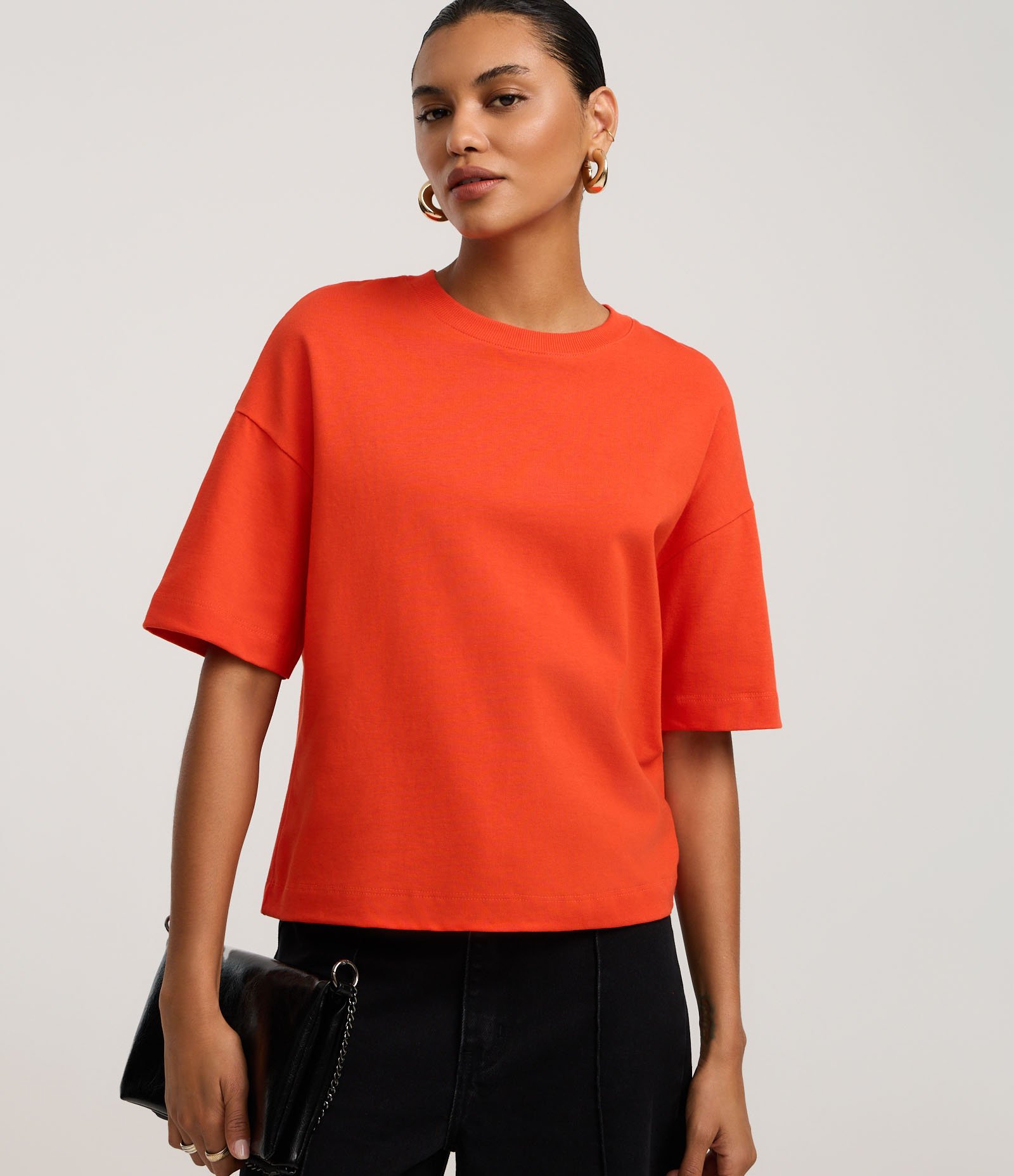 Blusa Oversized Básica em Malhão com Manga Curta Laranja 1