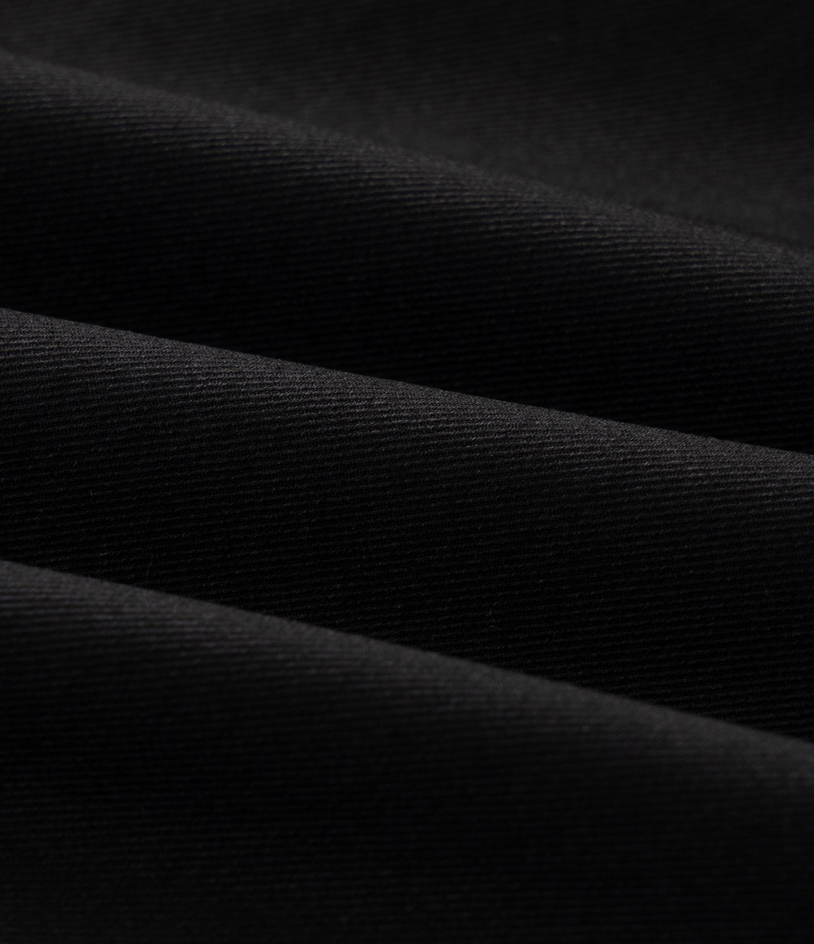 Bermuda Microfibra com Bolsos Frontais Preto 7