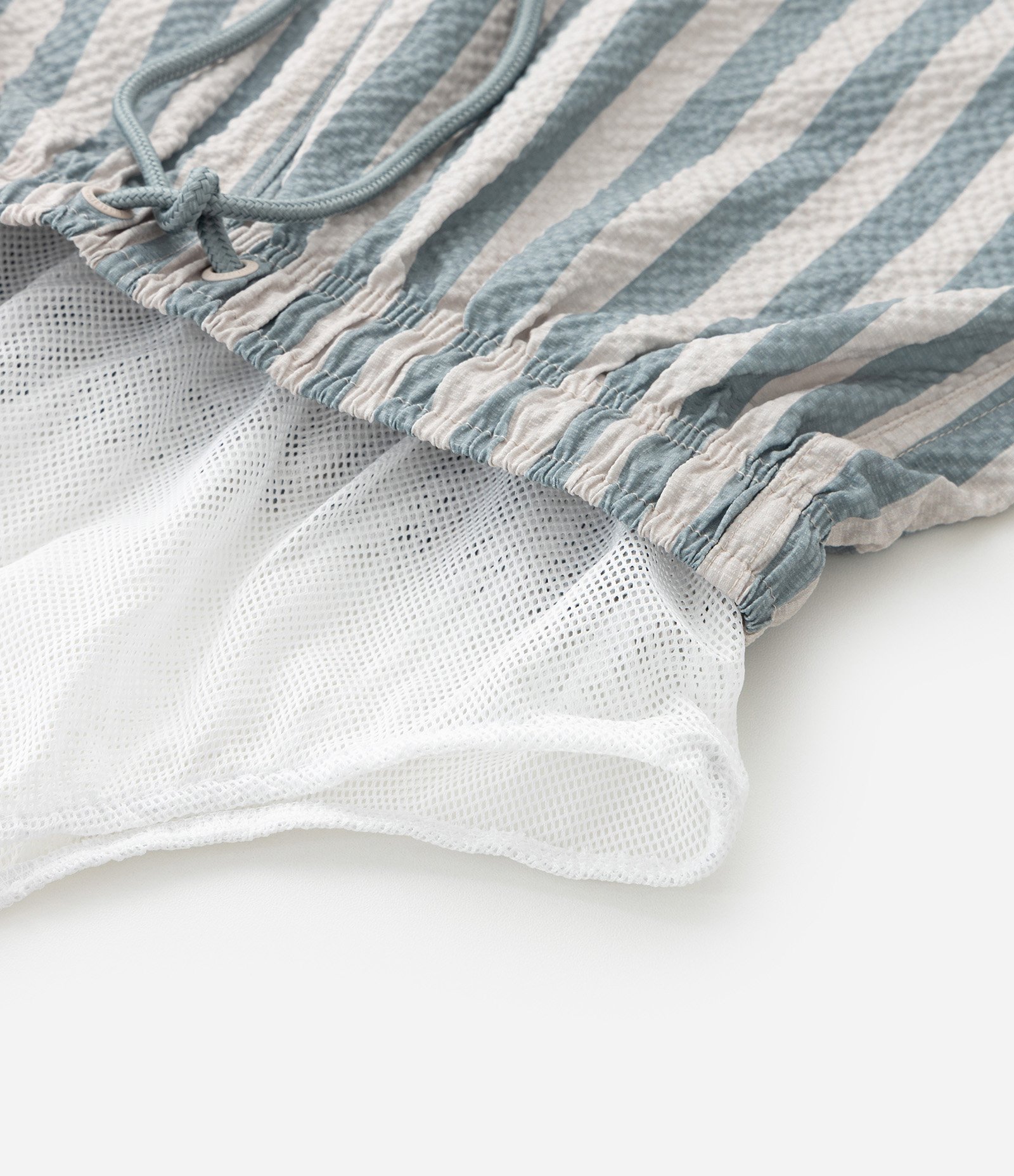 Bermuda Infantil com Listras Texturizadas - Tam 5 a 14 Anos Verde 5