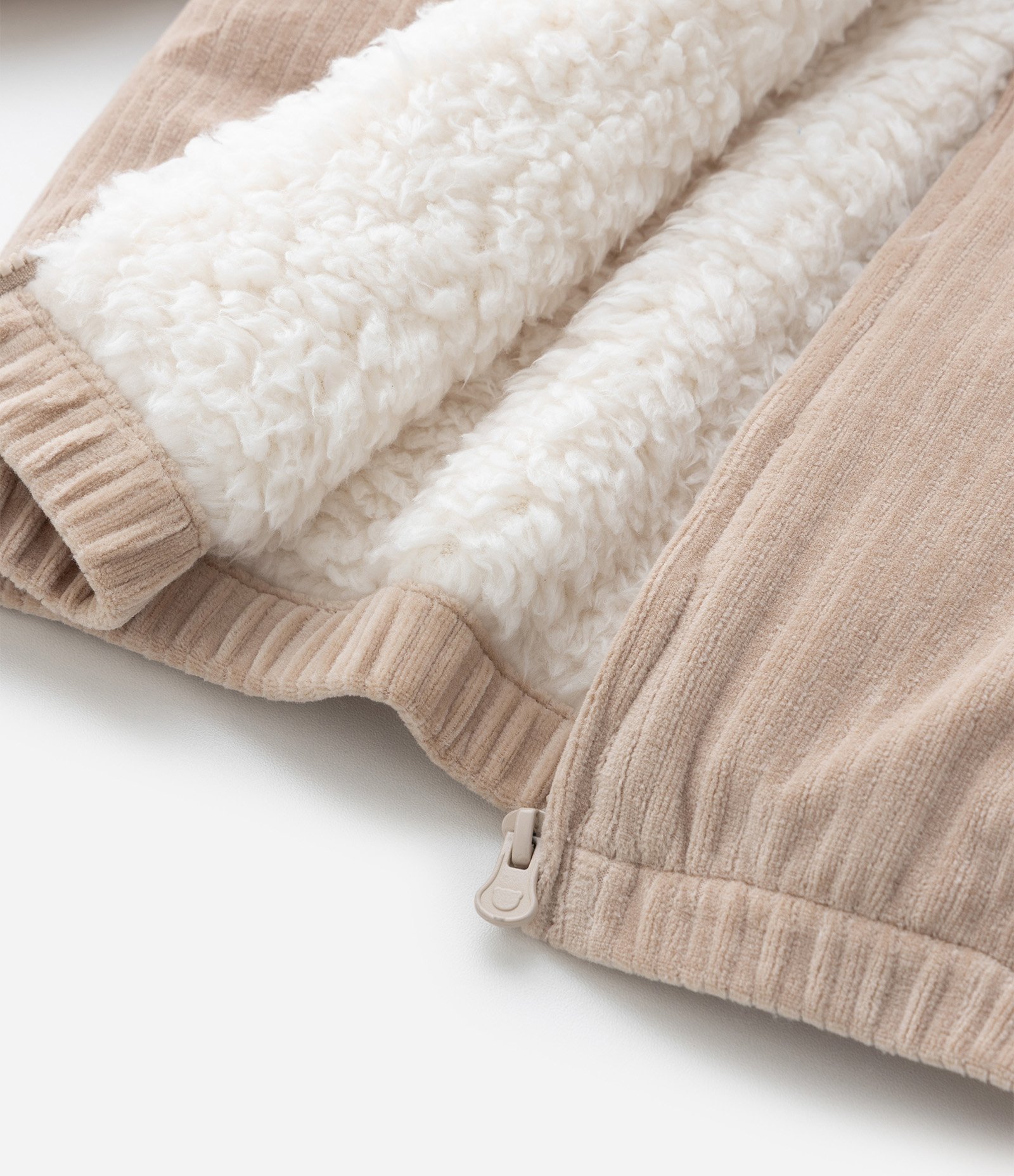 Casaco Infantil Plush Canelado com Sherpa – Tam 0 a 24 Meses Bege Claro 4