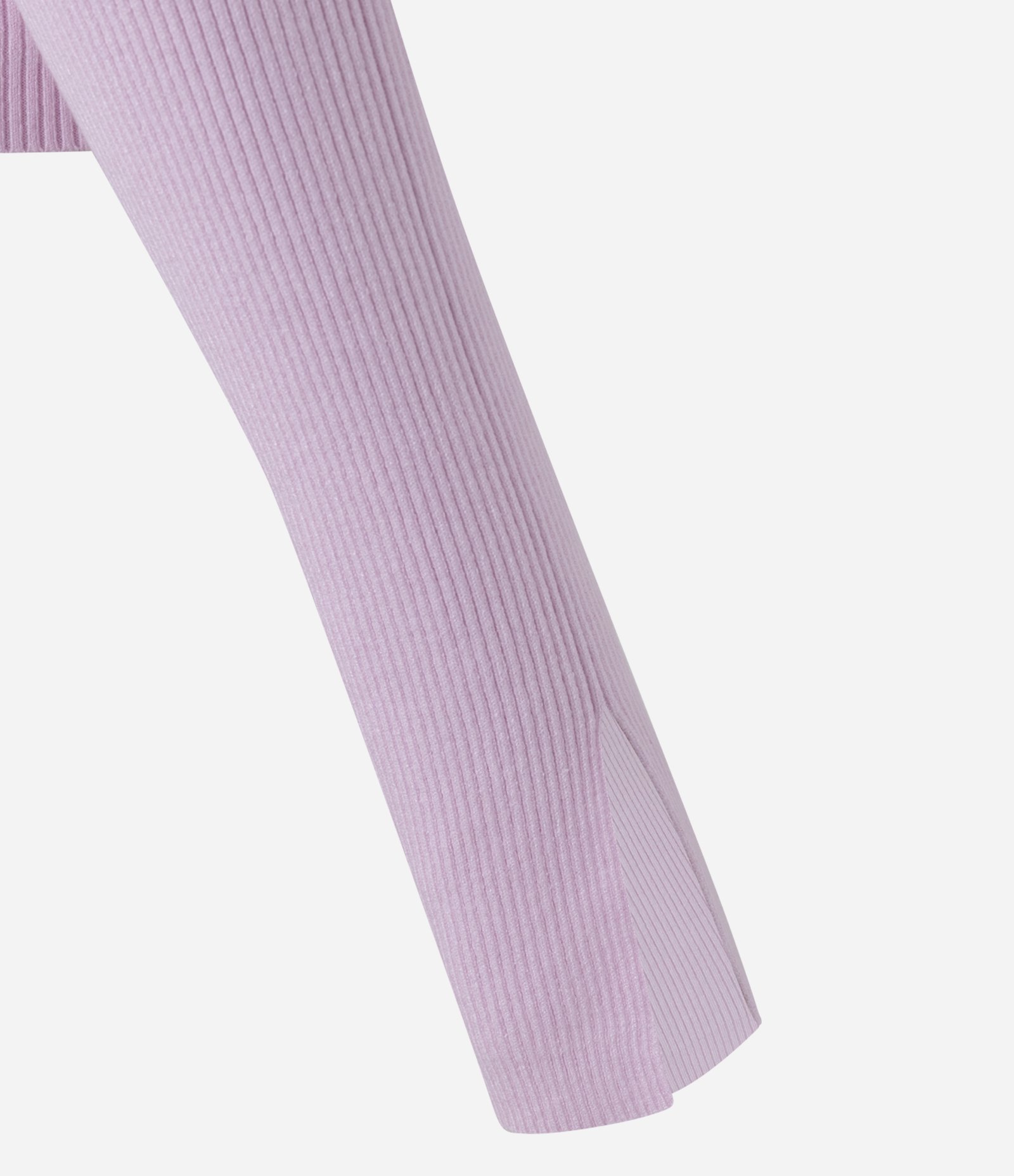 Blusa em Viscose em EfeitoTricô com Gola Polo e Zíper Lilás 4