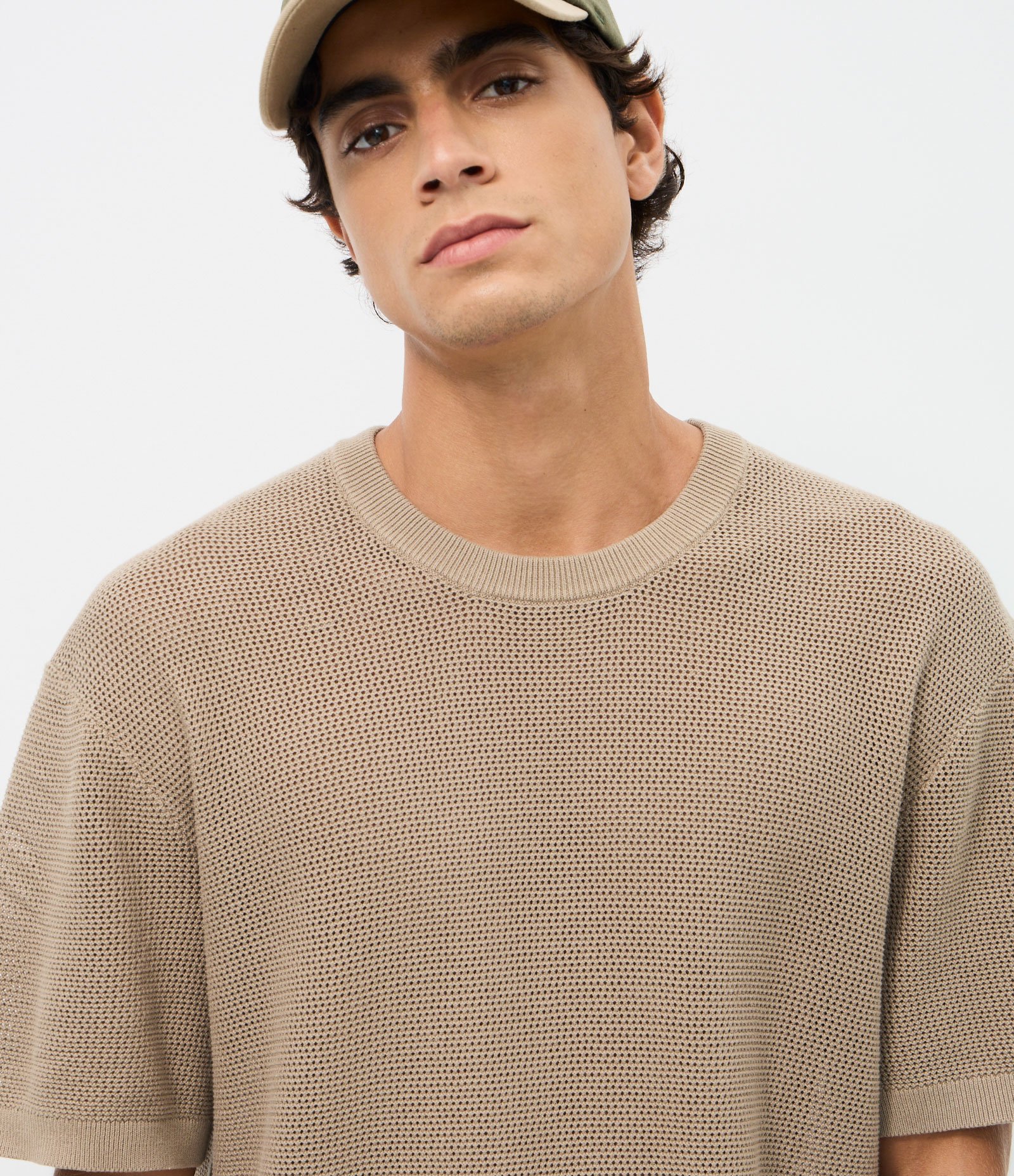 Camiseta Boxy em Tricô Marrom 4