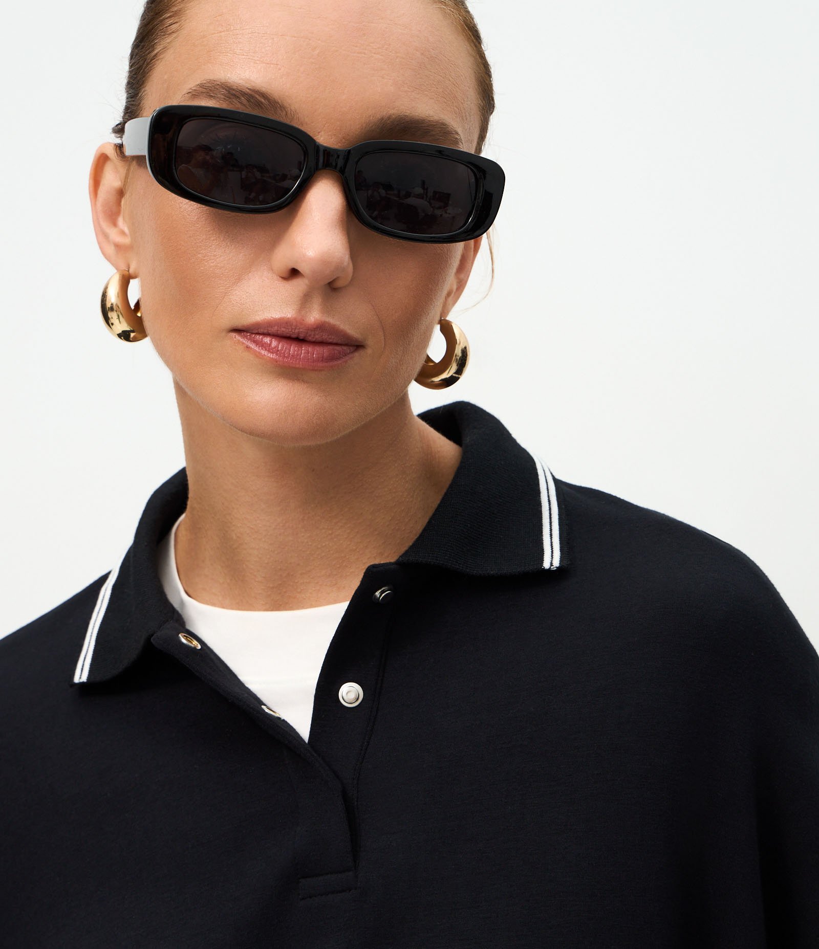 Casaco Fechado em Moletom com Gola Polo e Detalhe Constrastante Preto 3