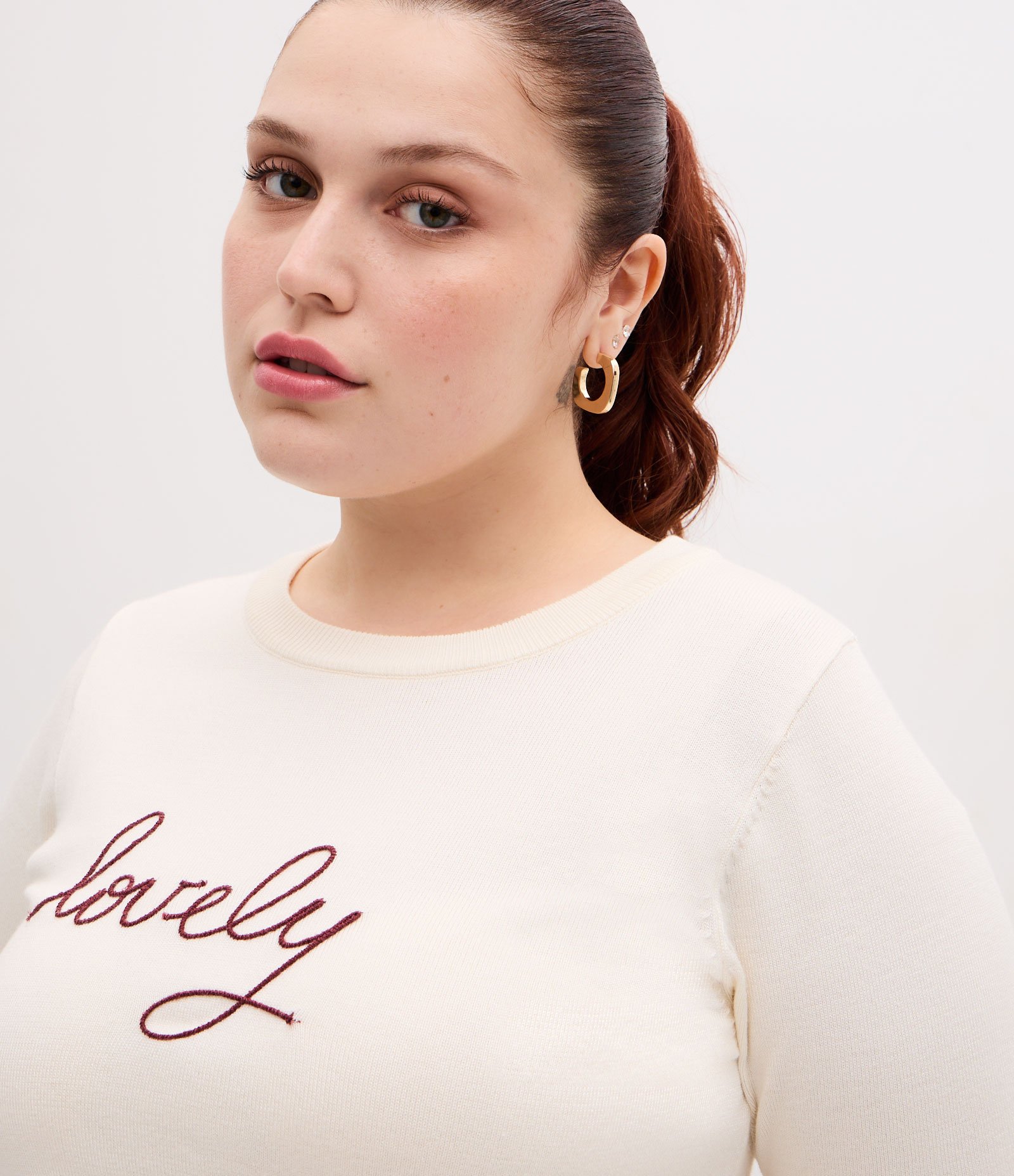 Blusa em Tricô com Bordado Lovely Curve & Plus Size Bege 3
