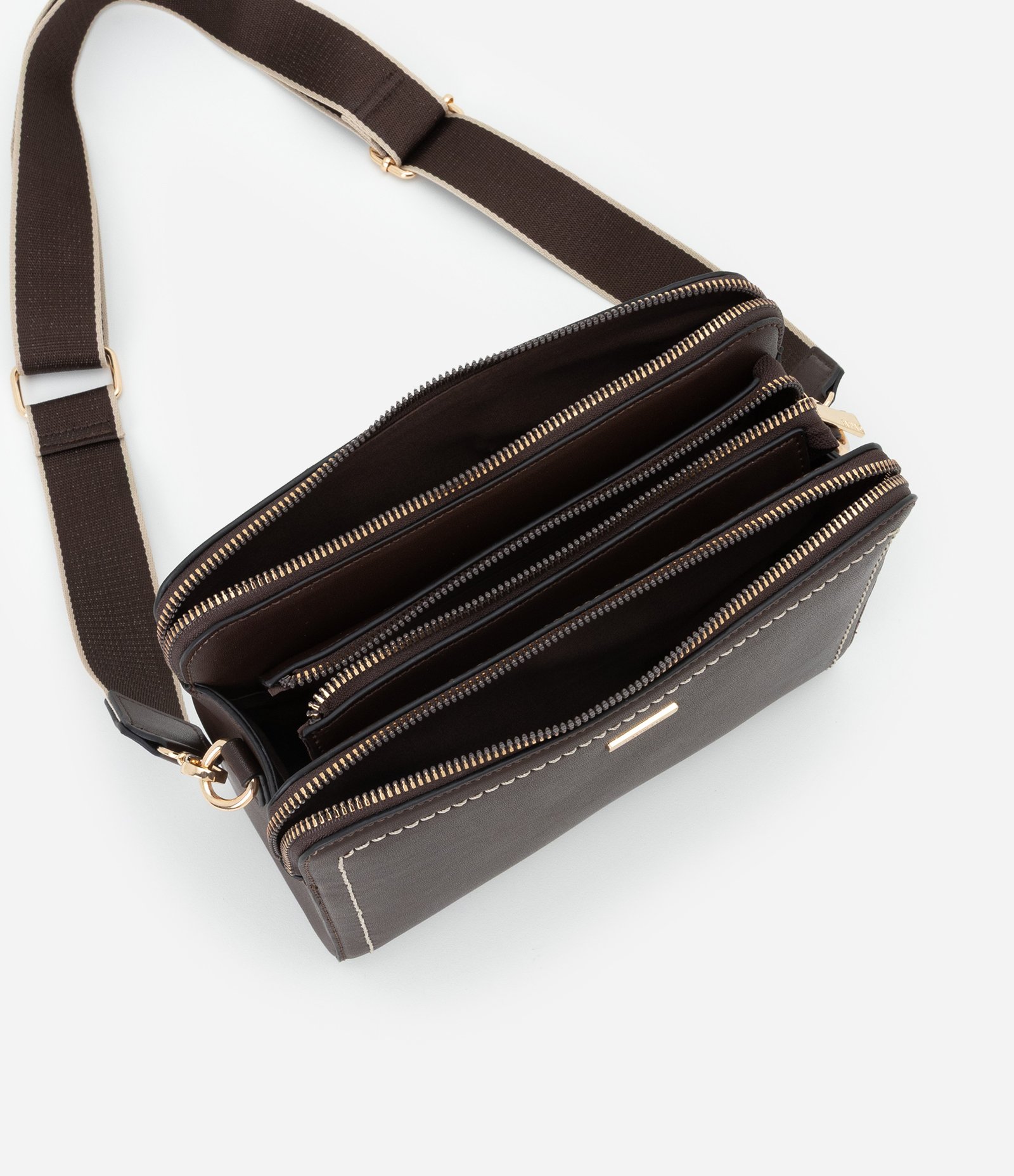 Bolsa Transversal com Alça Longa Removível Marrom 5