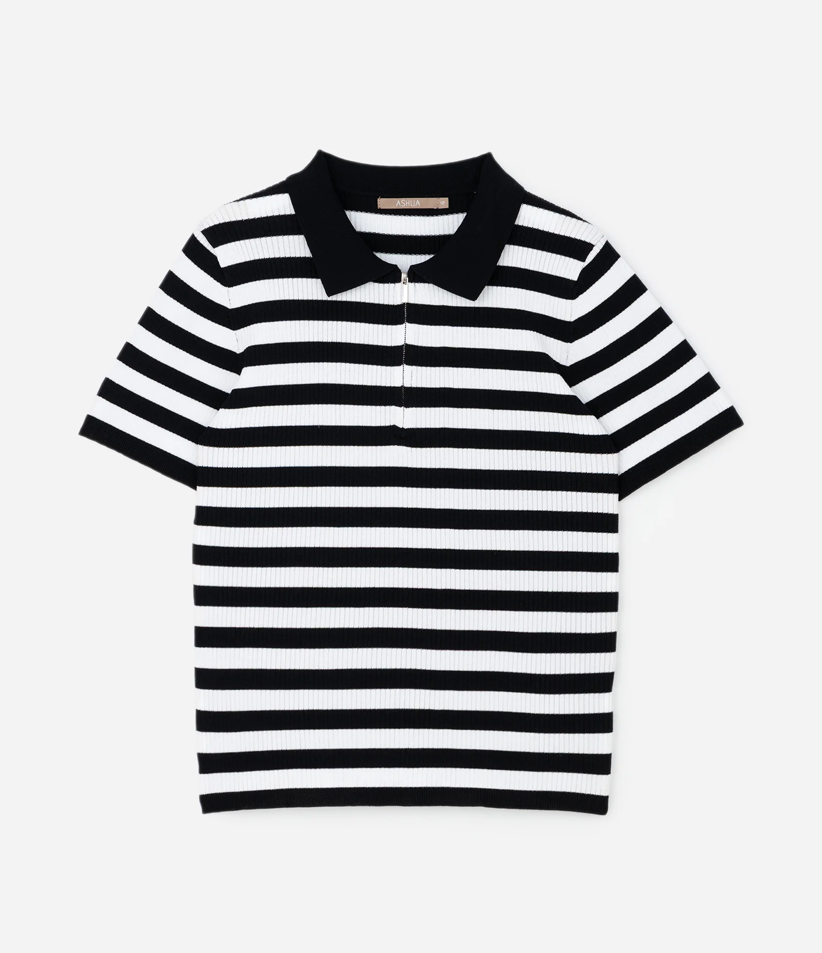 Blusa em Tricô com Listras e Gola Polo Curve & Plus Size Preto/Branco 1