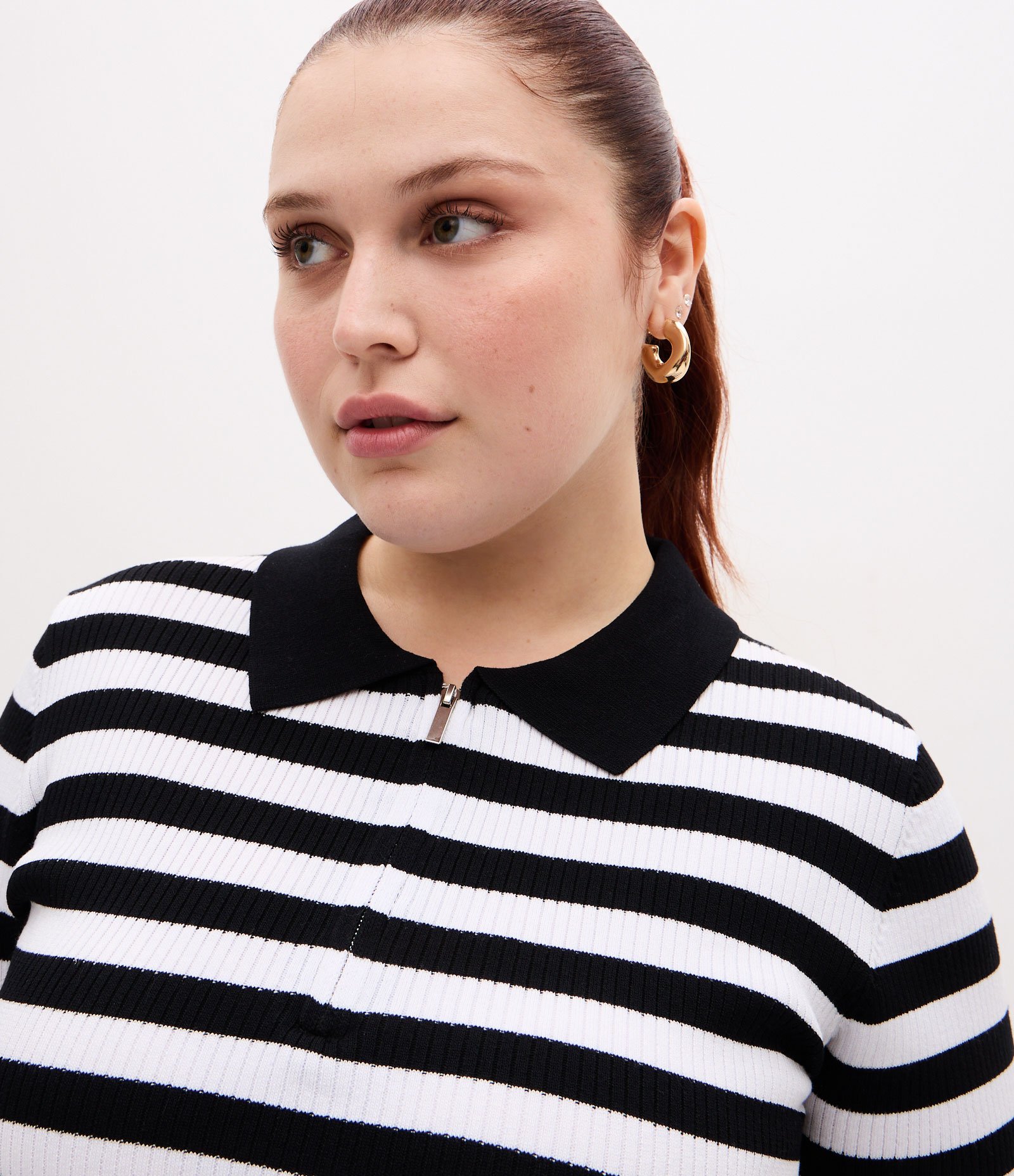 Blusa em Tricô com Listras e Gola Polo Curve & Plus Size Preto/Branco 3