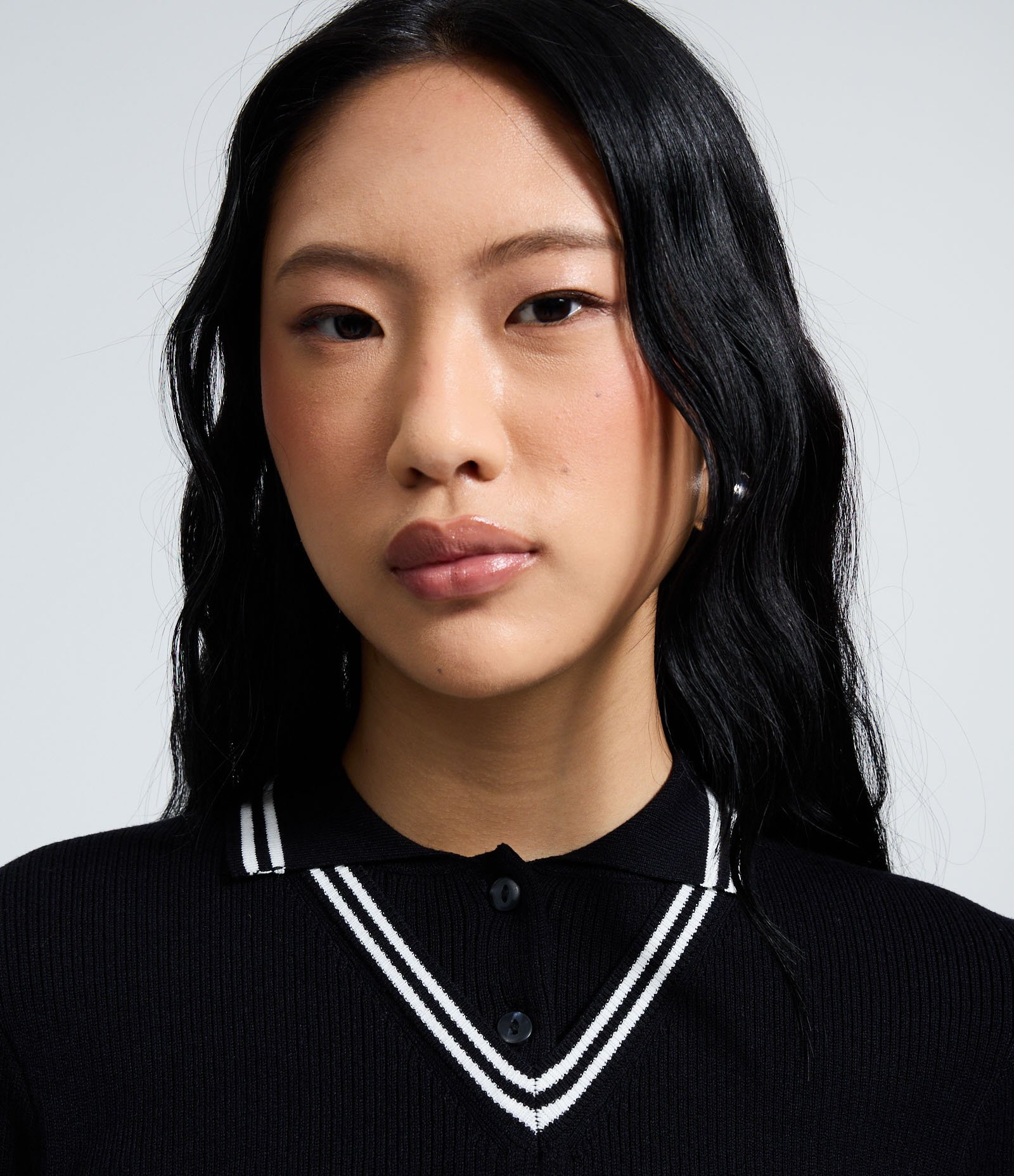 Blusa Gola Polo em Tricô Texturizado com Viés Contrastante Preto 3